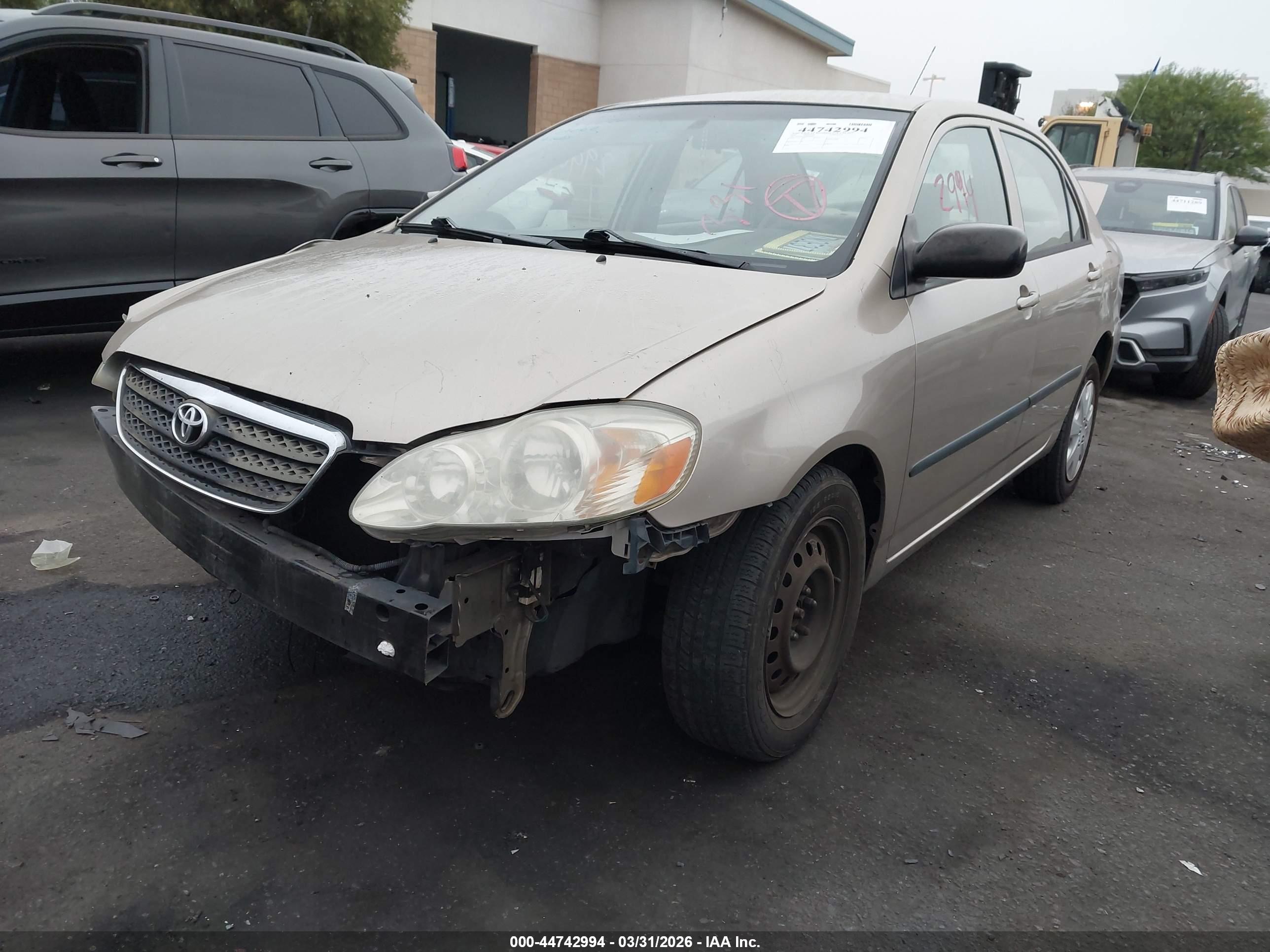 TOYOTA COROLLA image 2