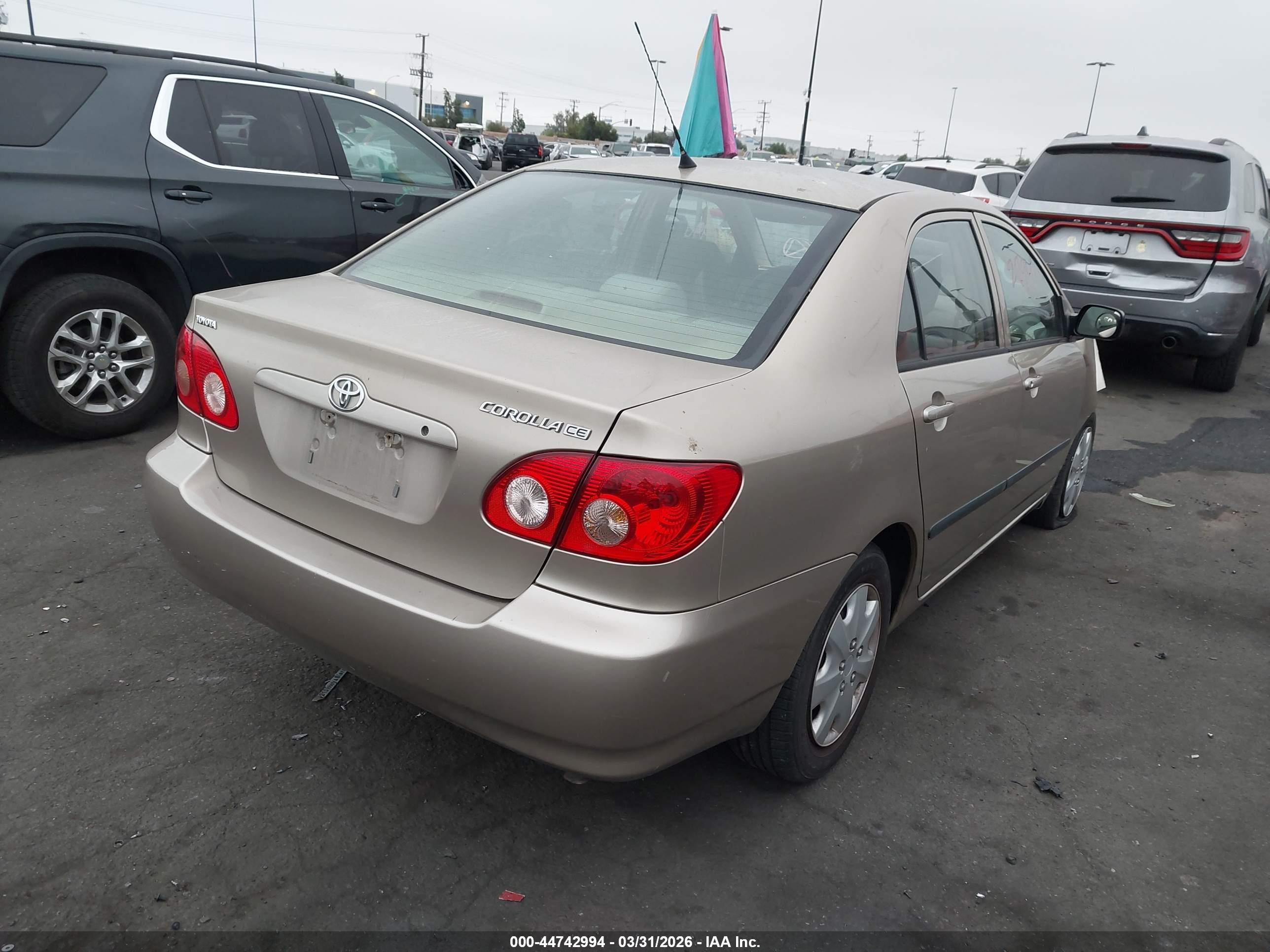 TOYOTA COROLLA image 4