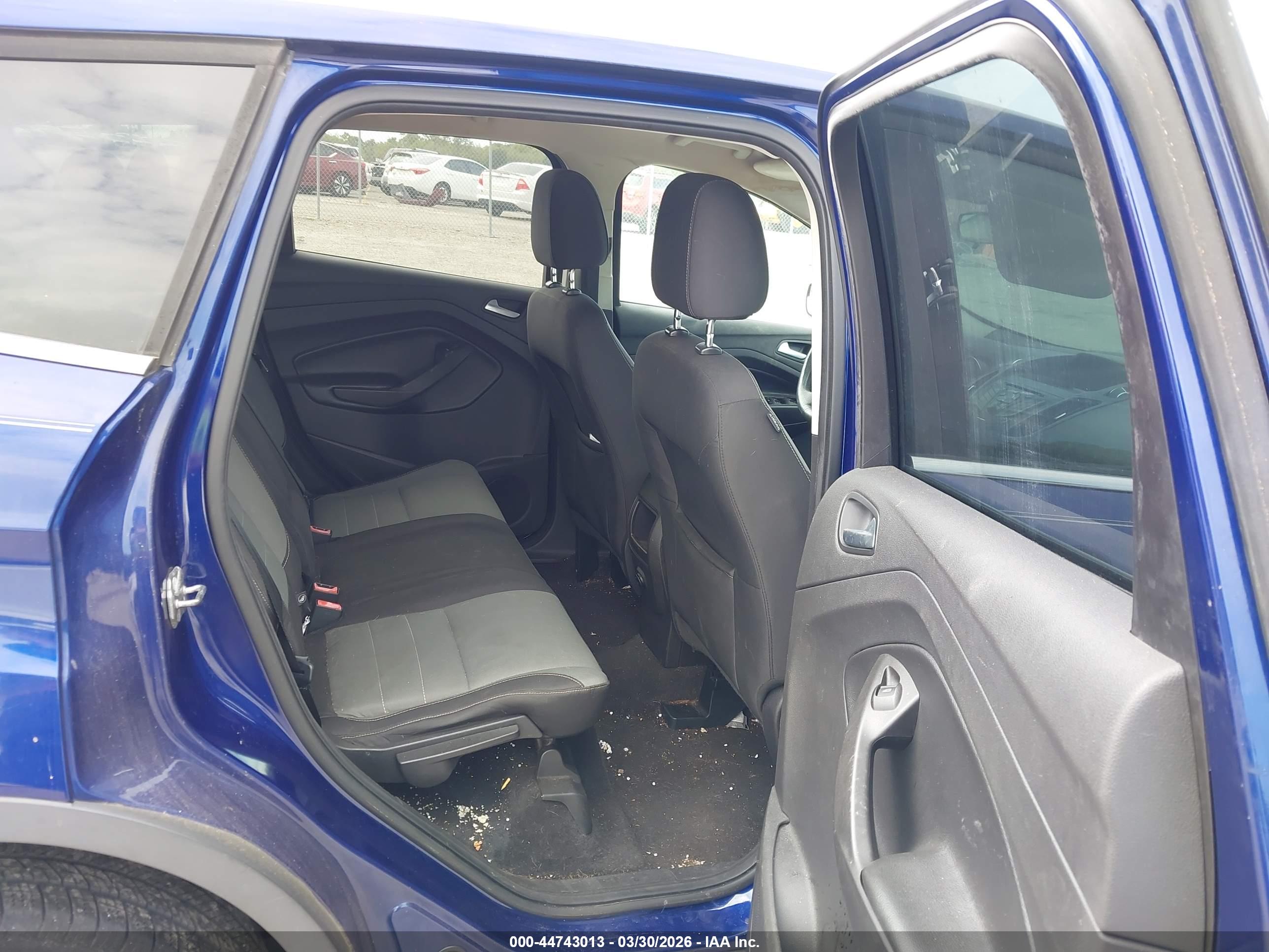 FORD ESCAPE image 8
