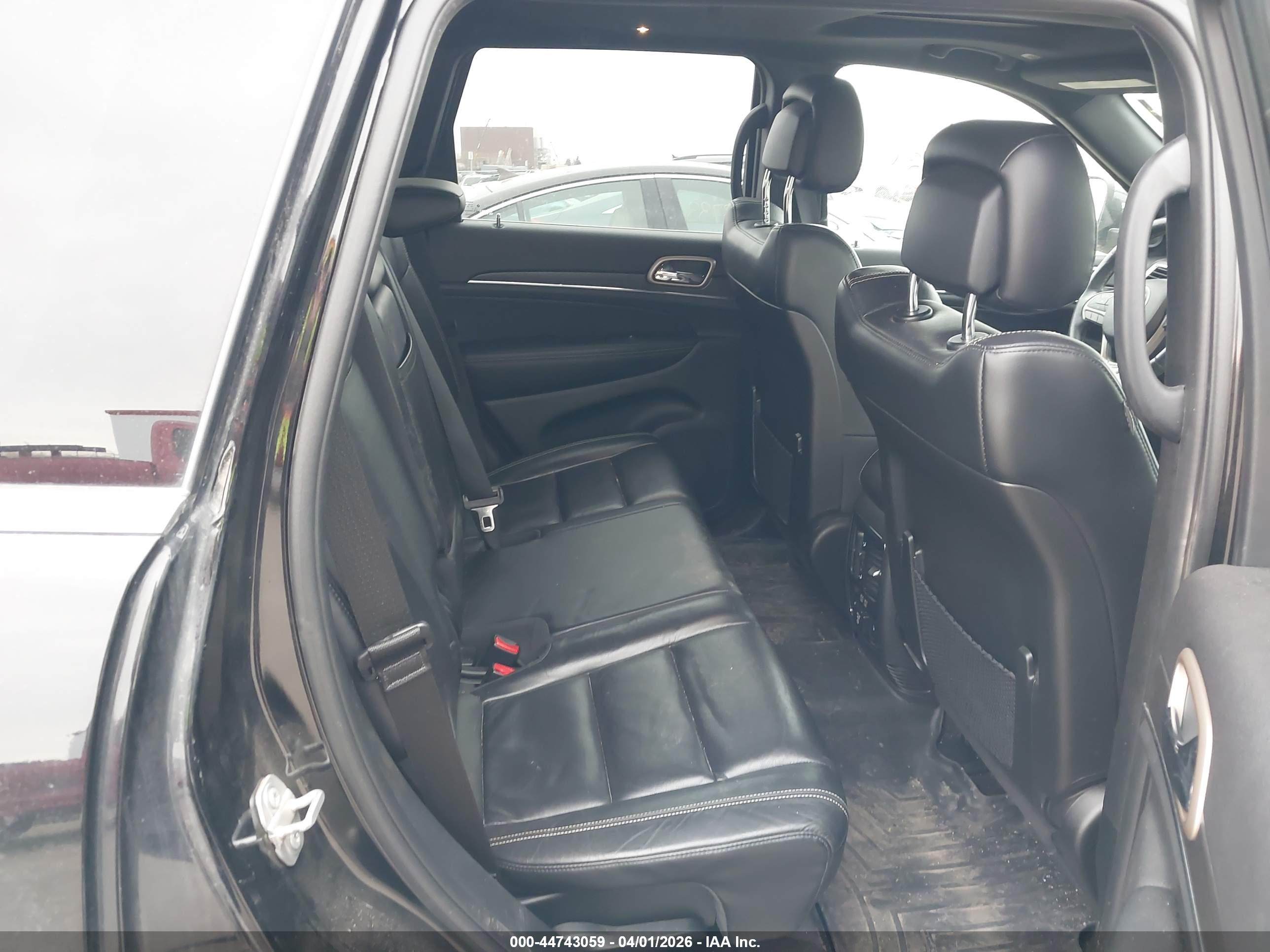 JEEP GRAND image 8