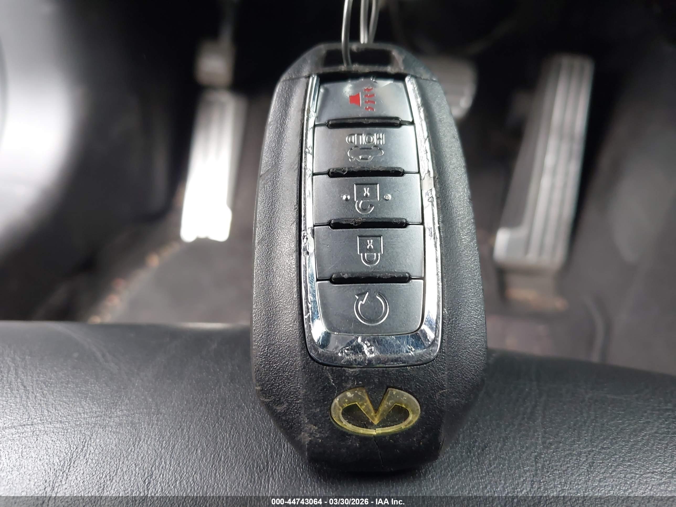 INFINITI Q50 image 11