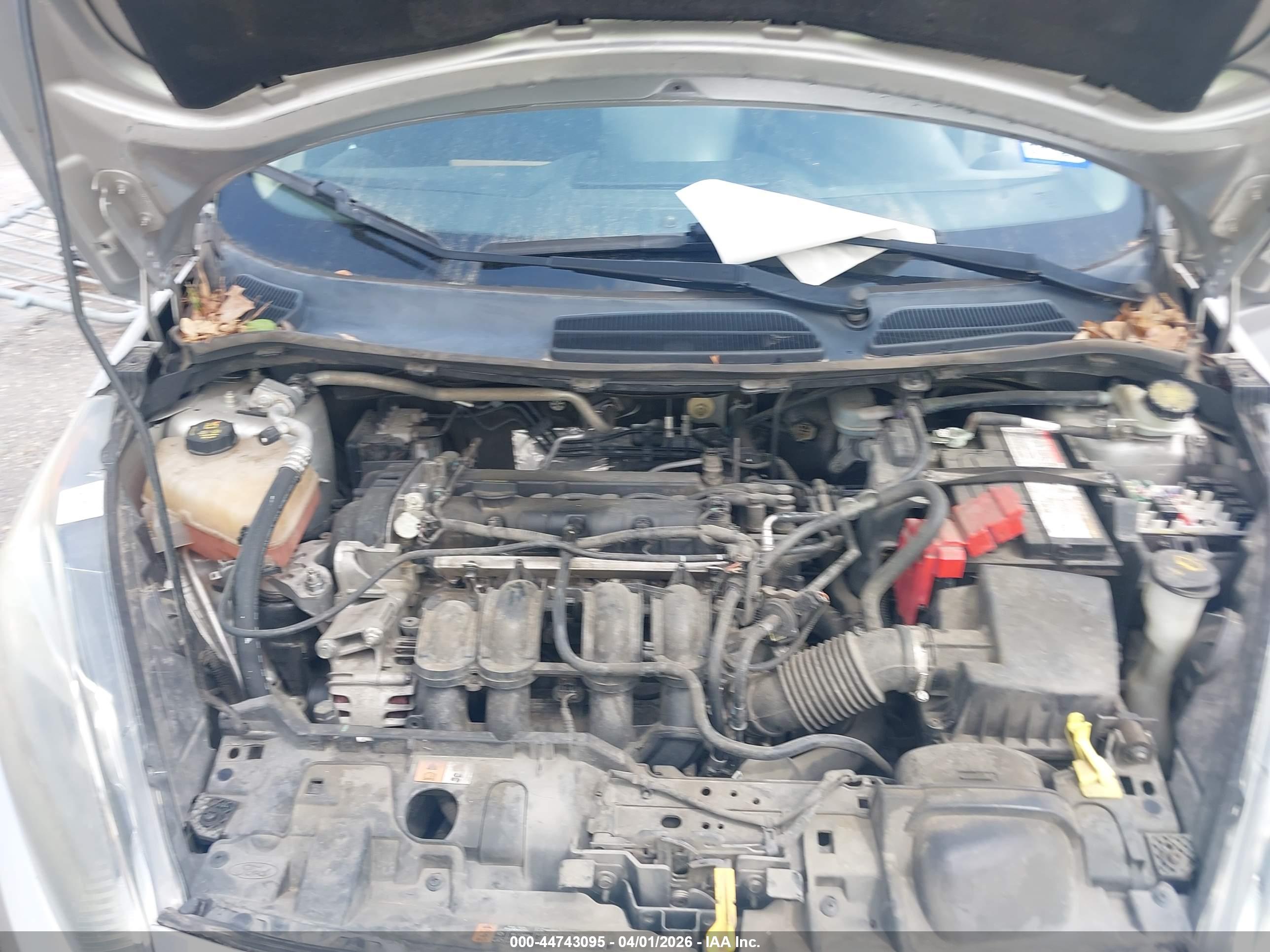 FORD FIESTA image 10