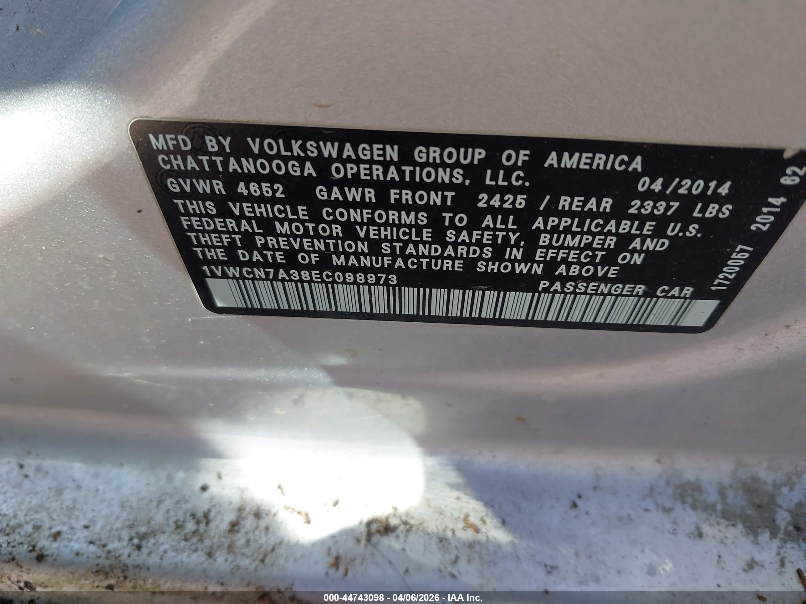 VOLKSWAGEN PASSAT image 9