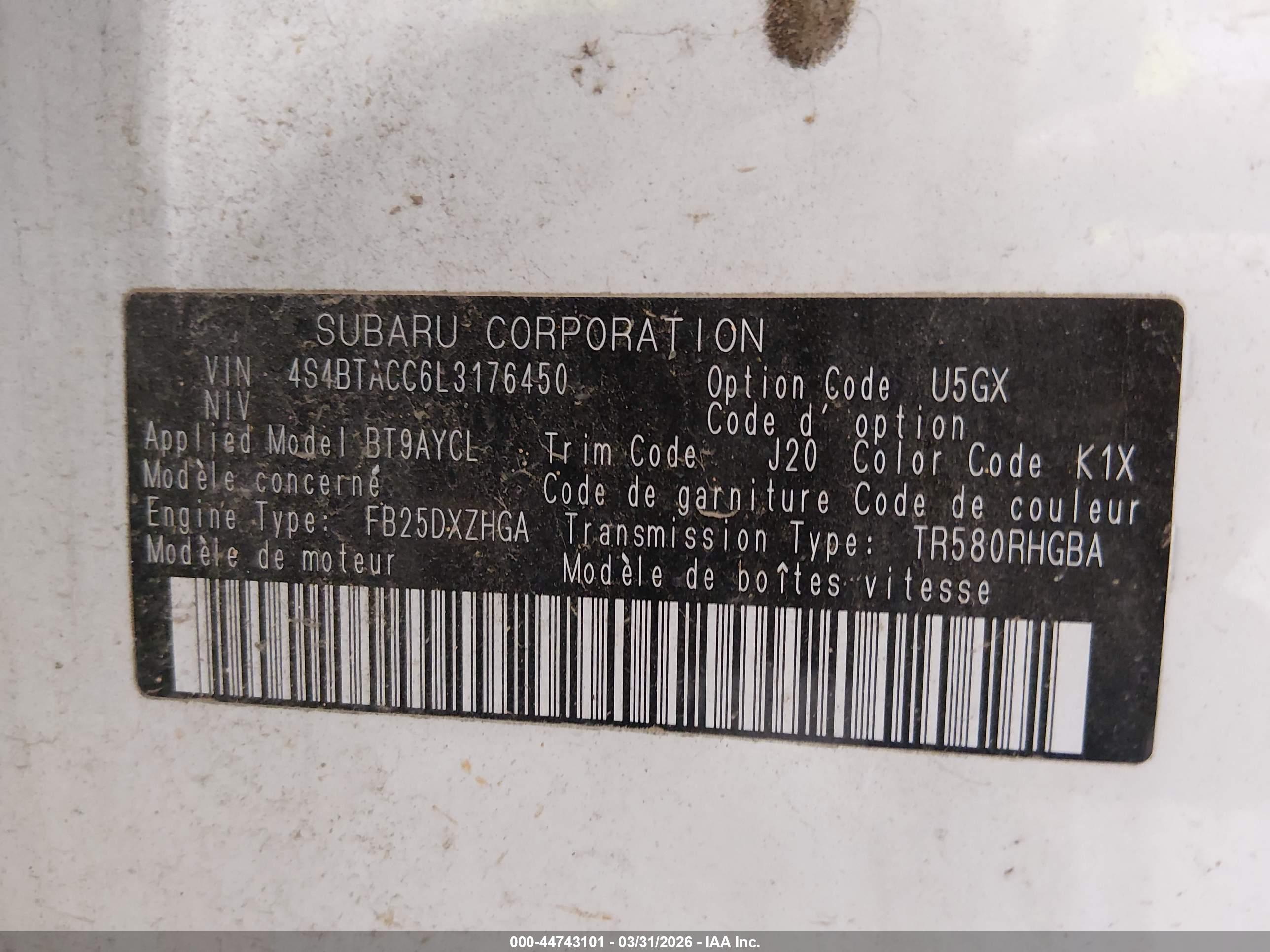 SUBARU OUTBACK image 9