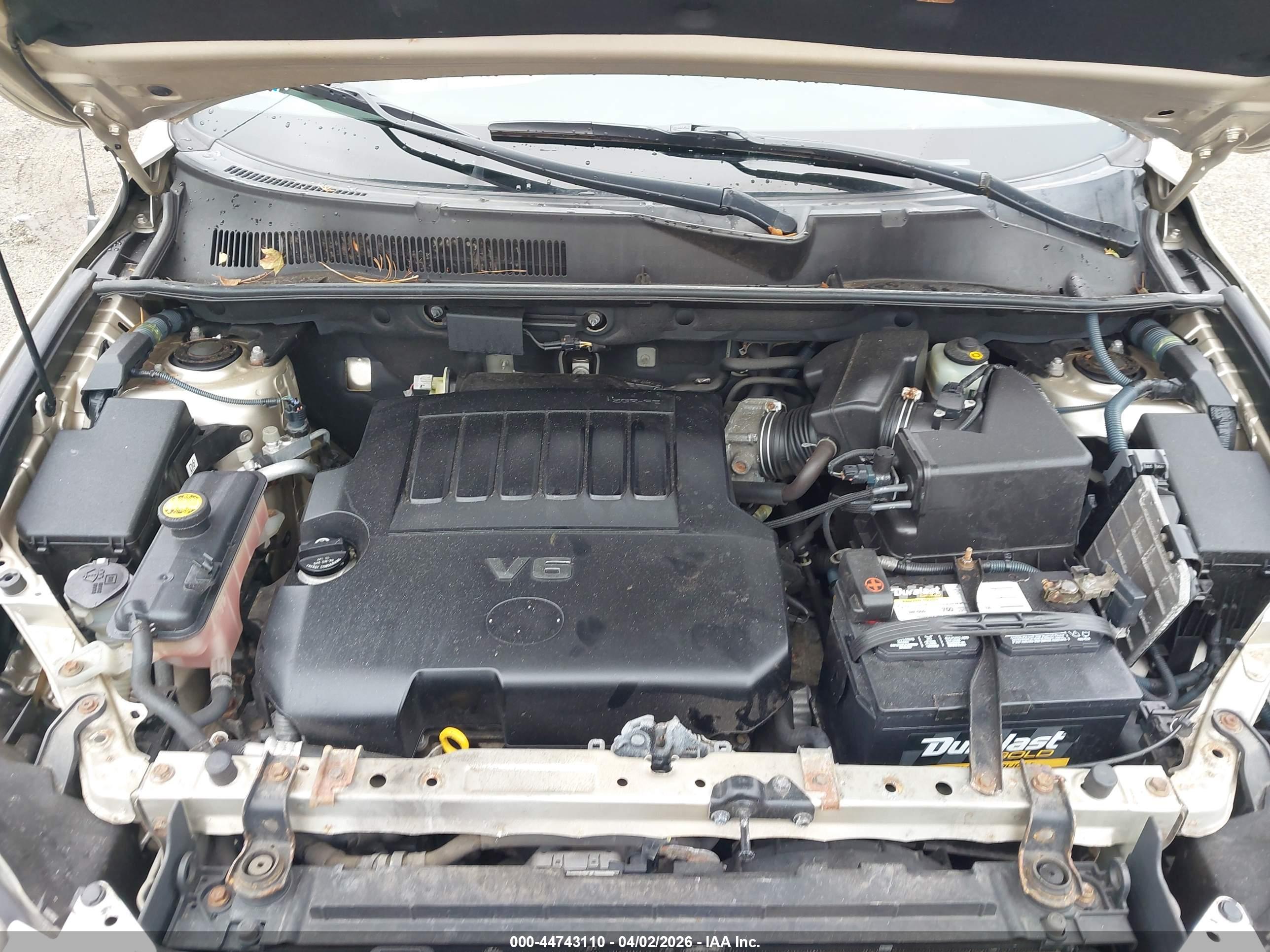 TOYOTA RAV4 image 10