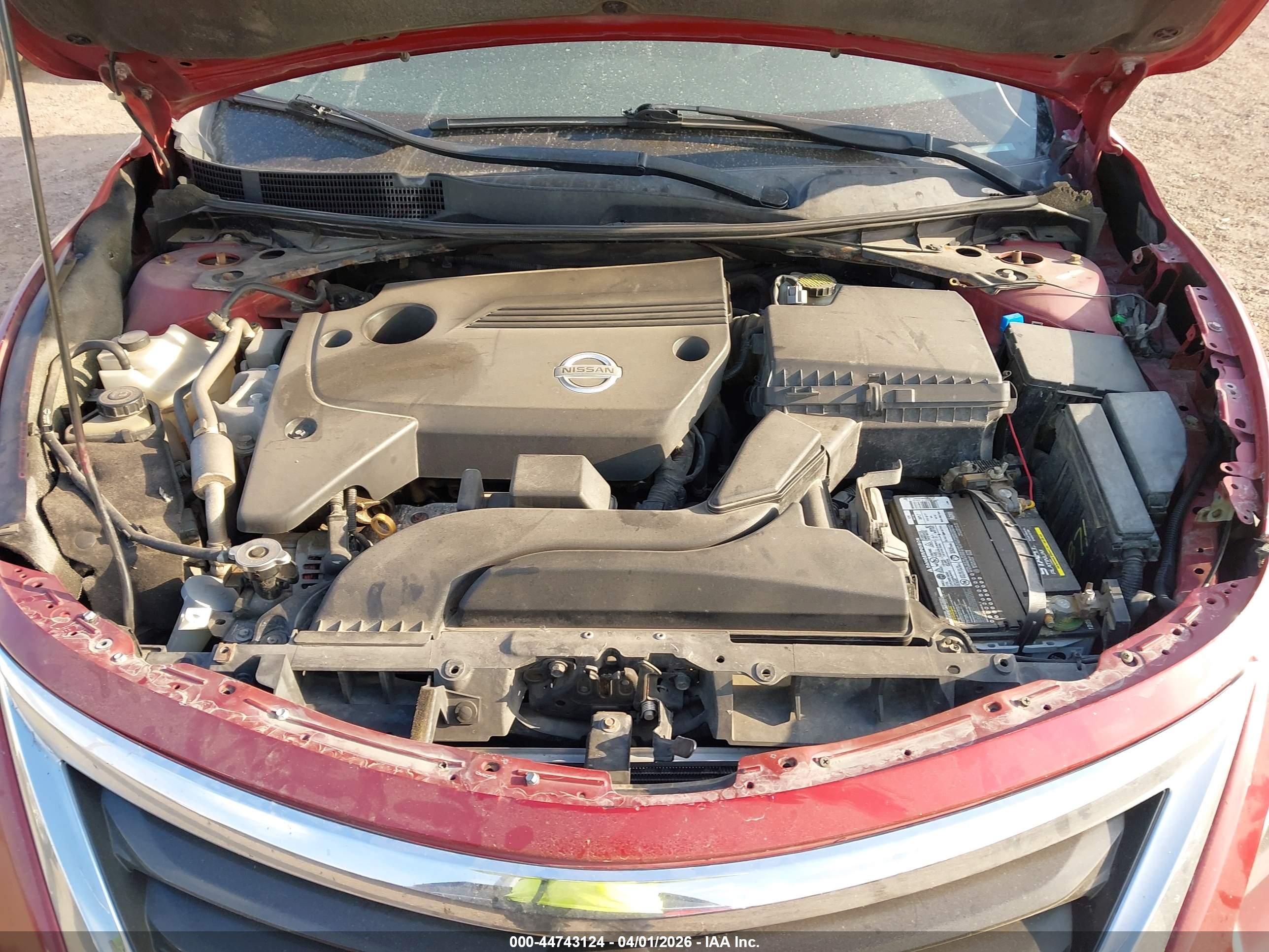 NISSAN ALTIMA image 10