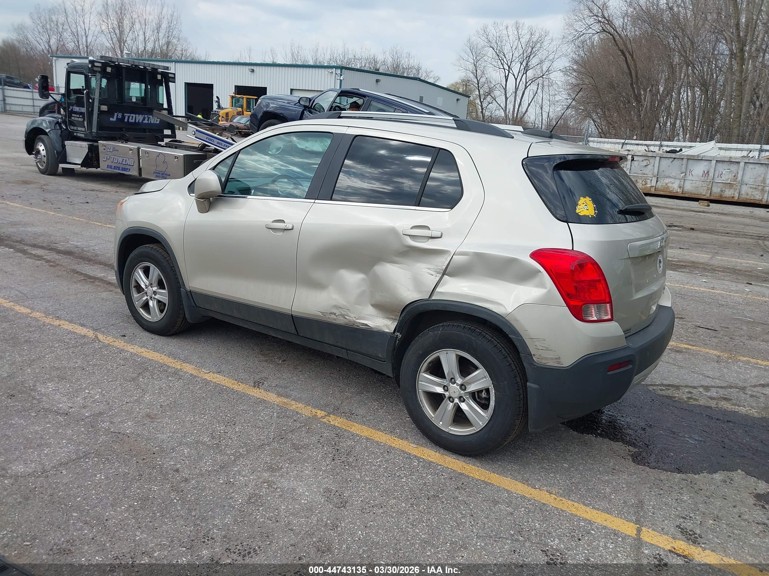 CHEVROLET TRAX image 3