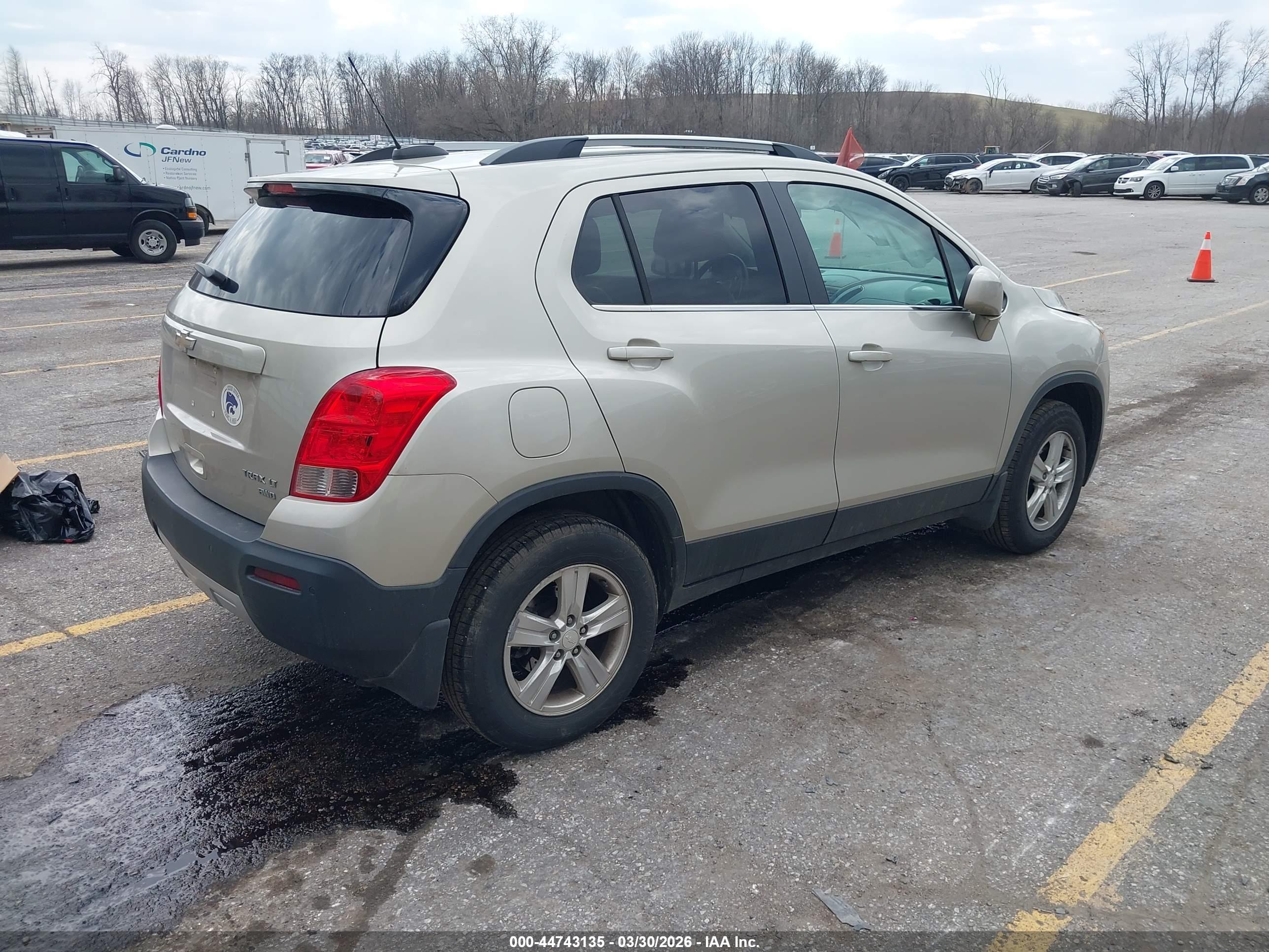 CHEVROLET TRAX image 4