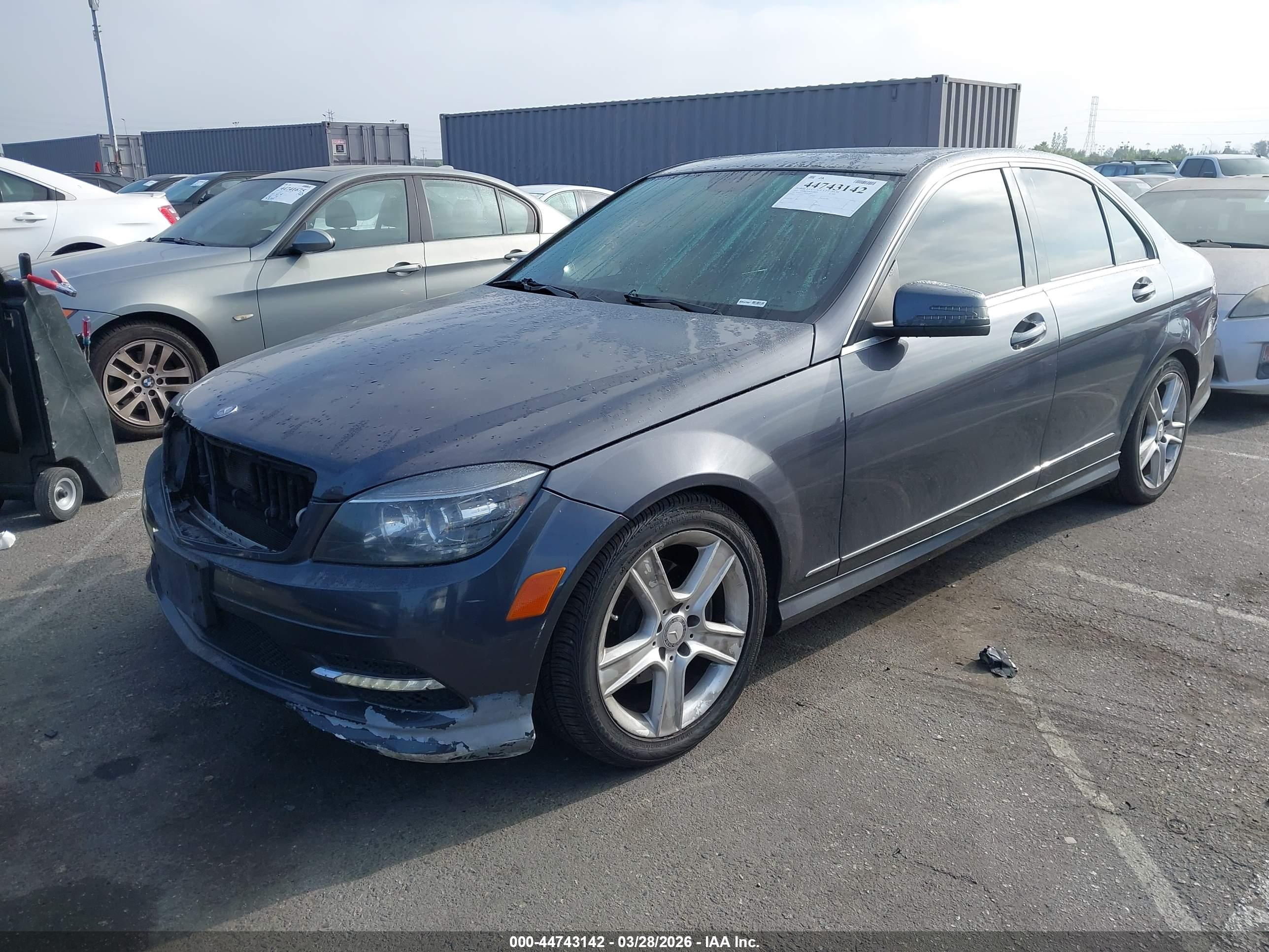 MERCEDES-BENZ C image 2