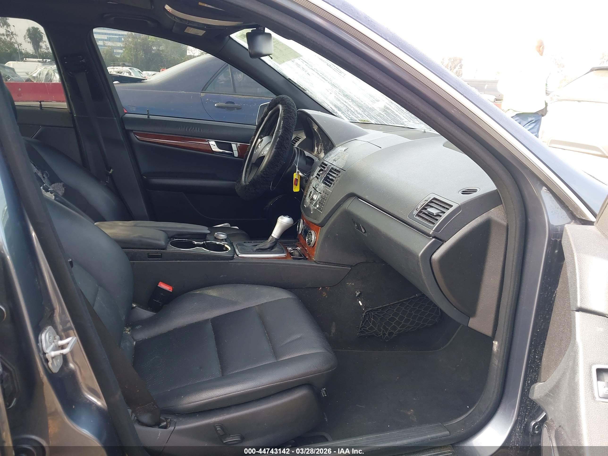 MERCEDES-BENZ C image 5