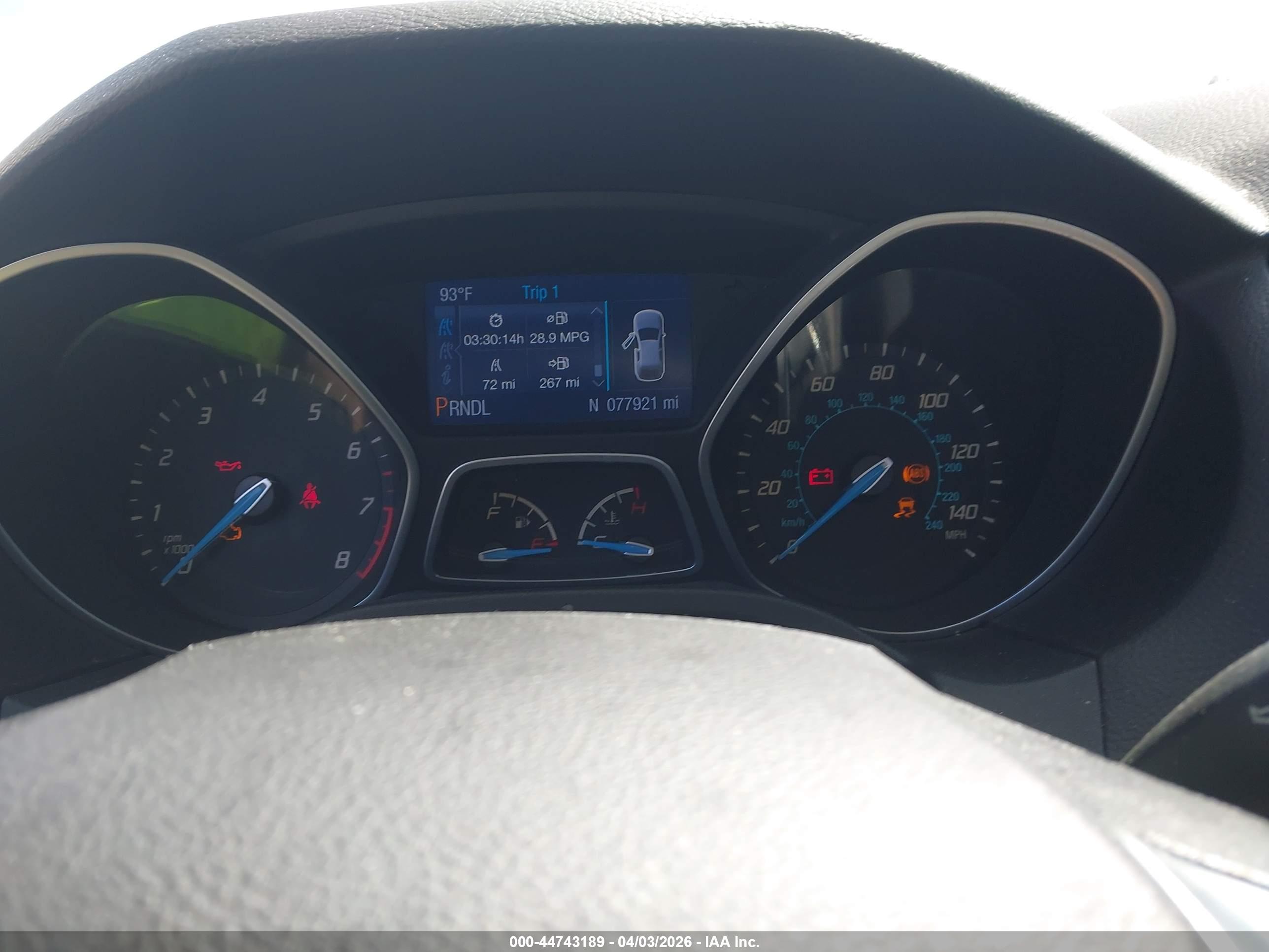FORD FOCUS image 7