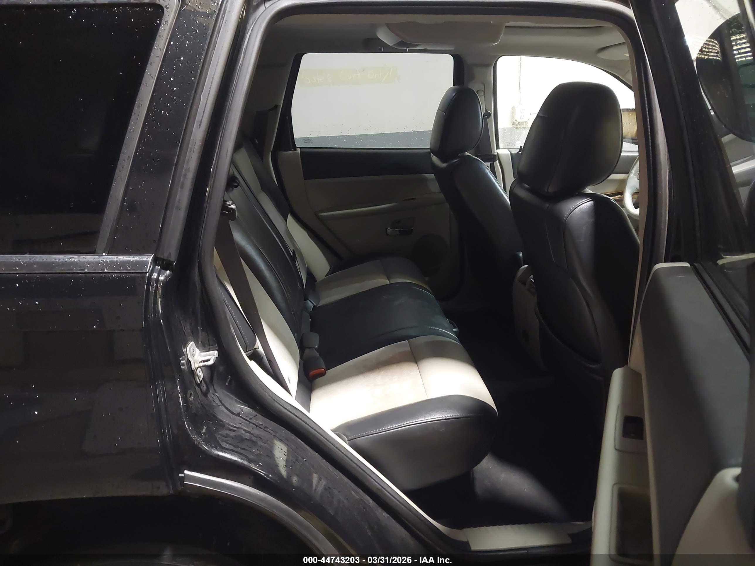 JEEP GRAND image 8