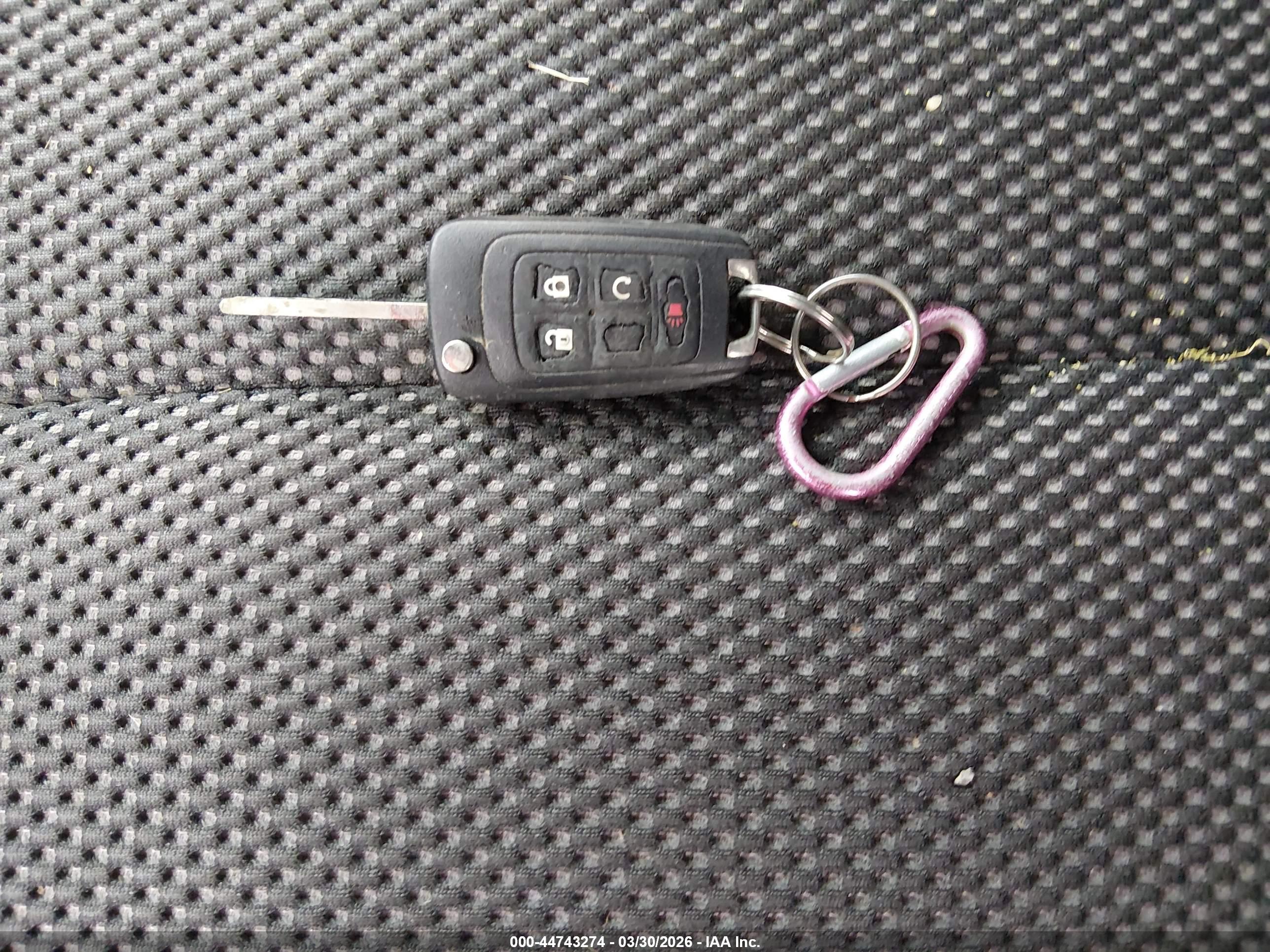 CHEVROLET EQUINOX image 11