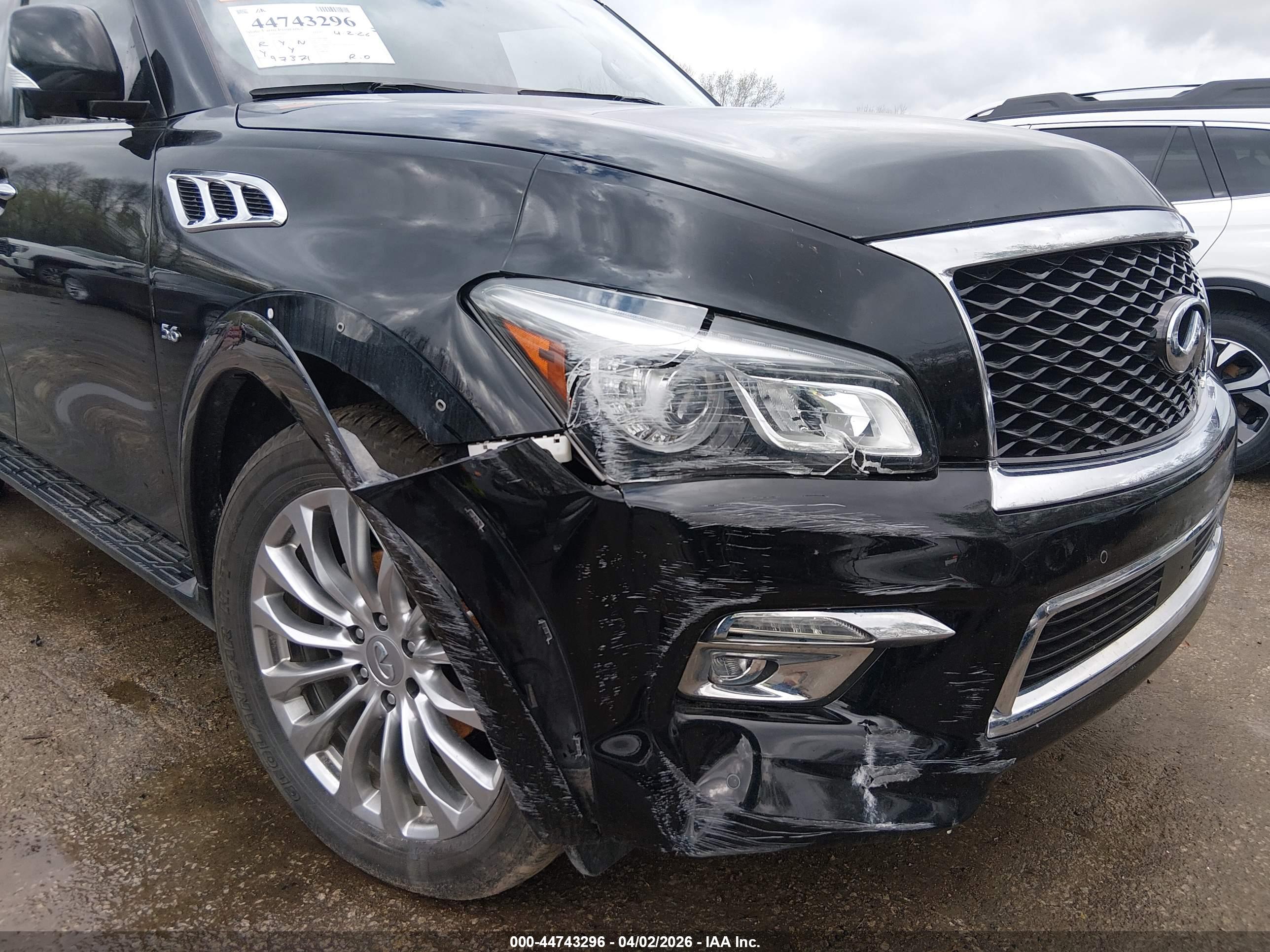 INFINITI QX80 image 6