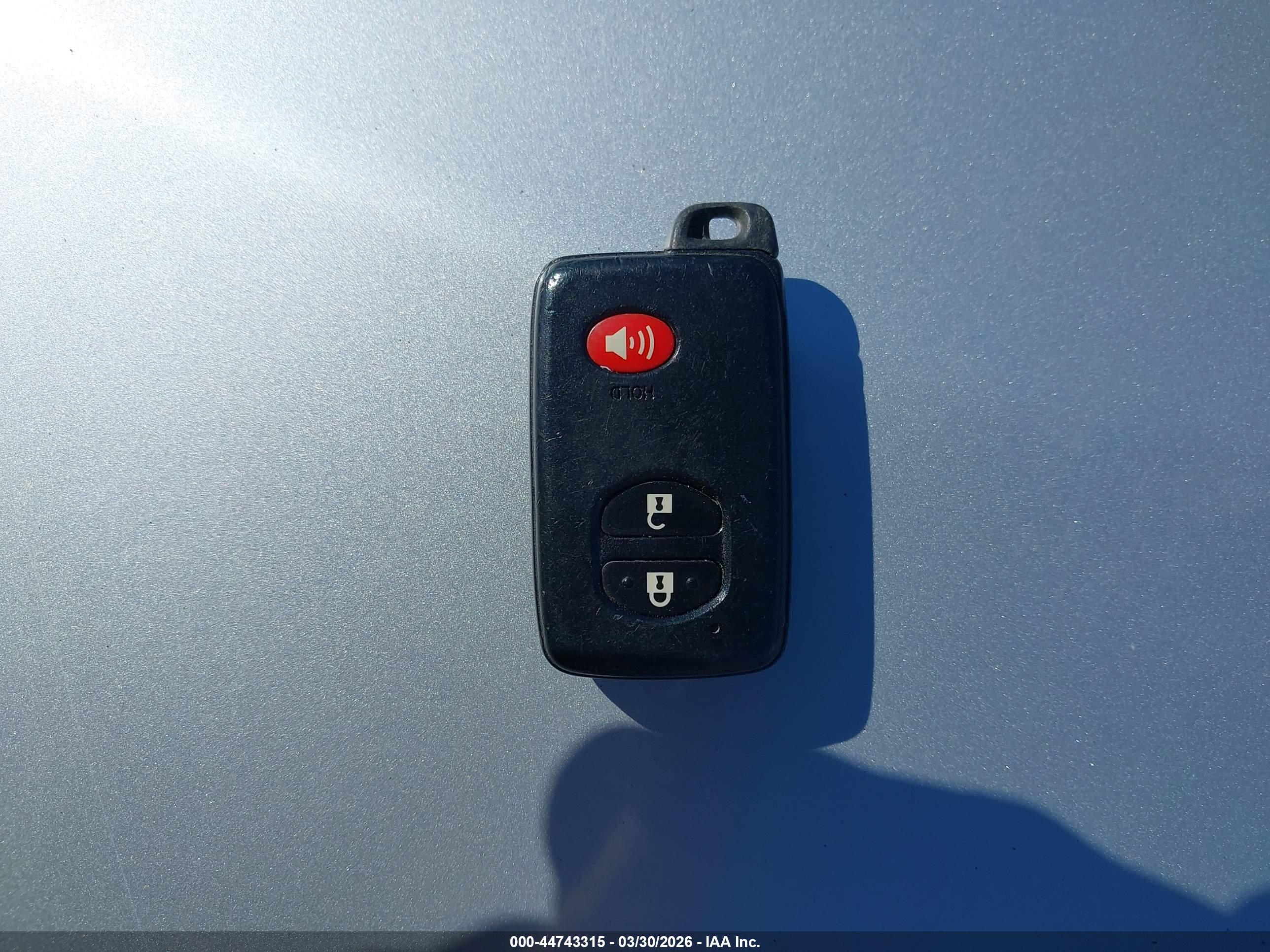 TOYOTA PRIUS image 11