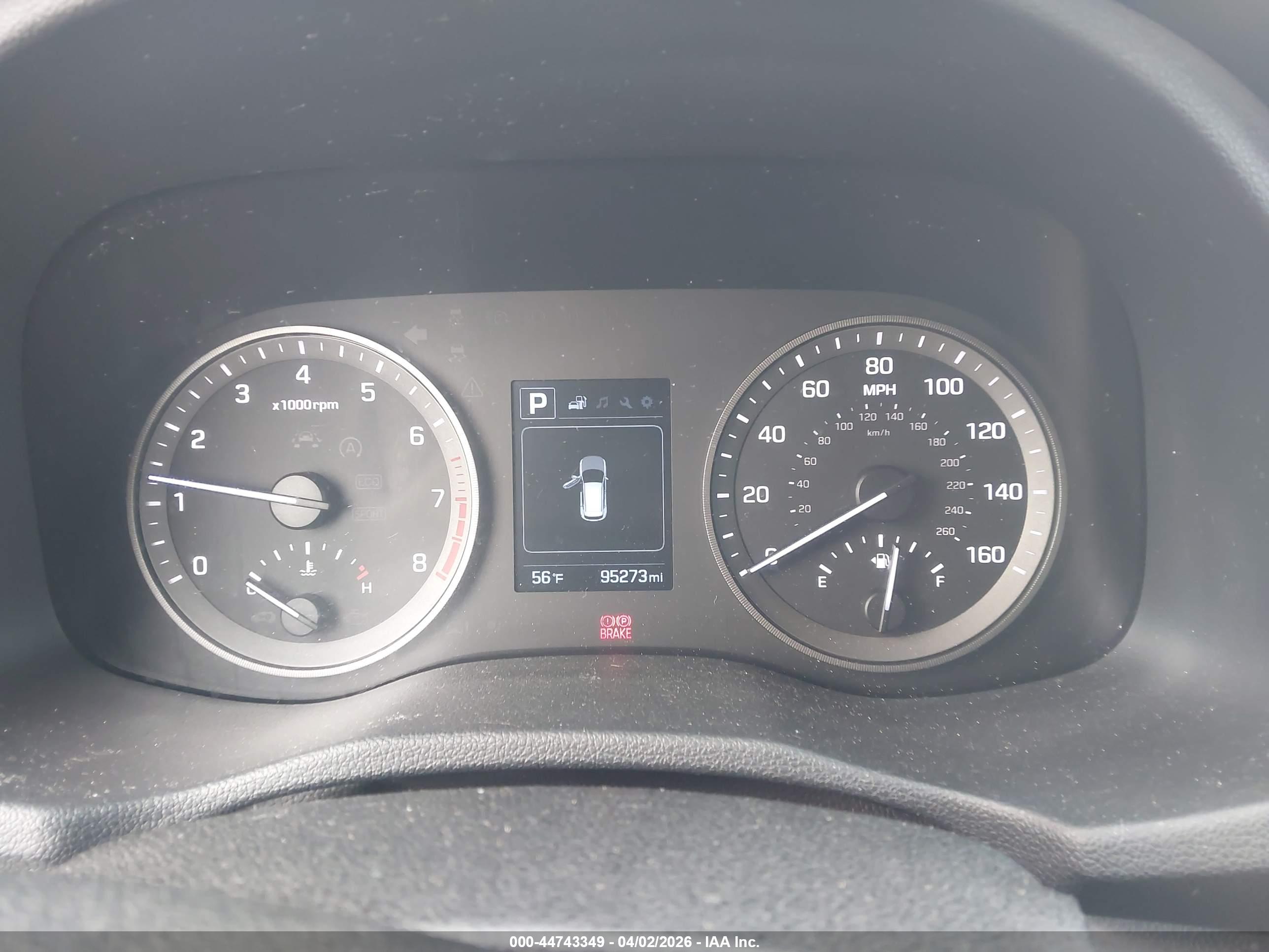 HYUNDAI TUCSON image 7