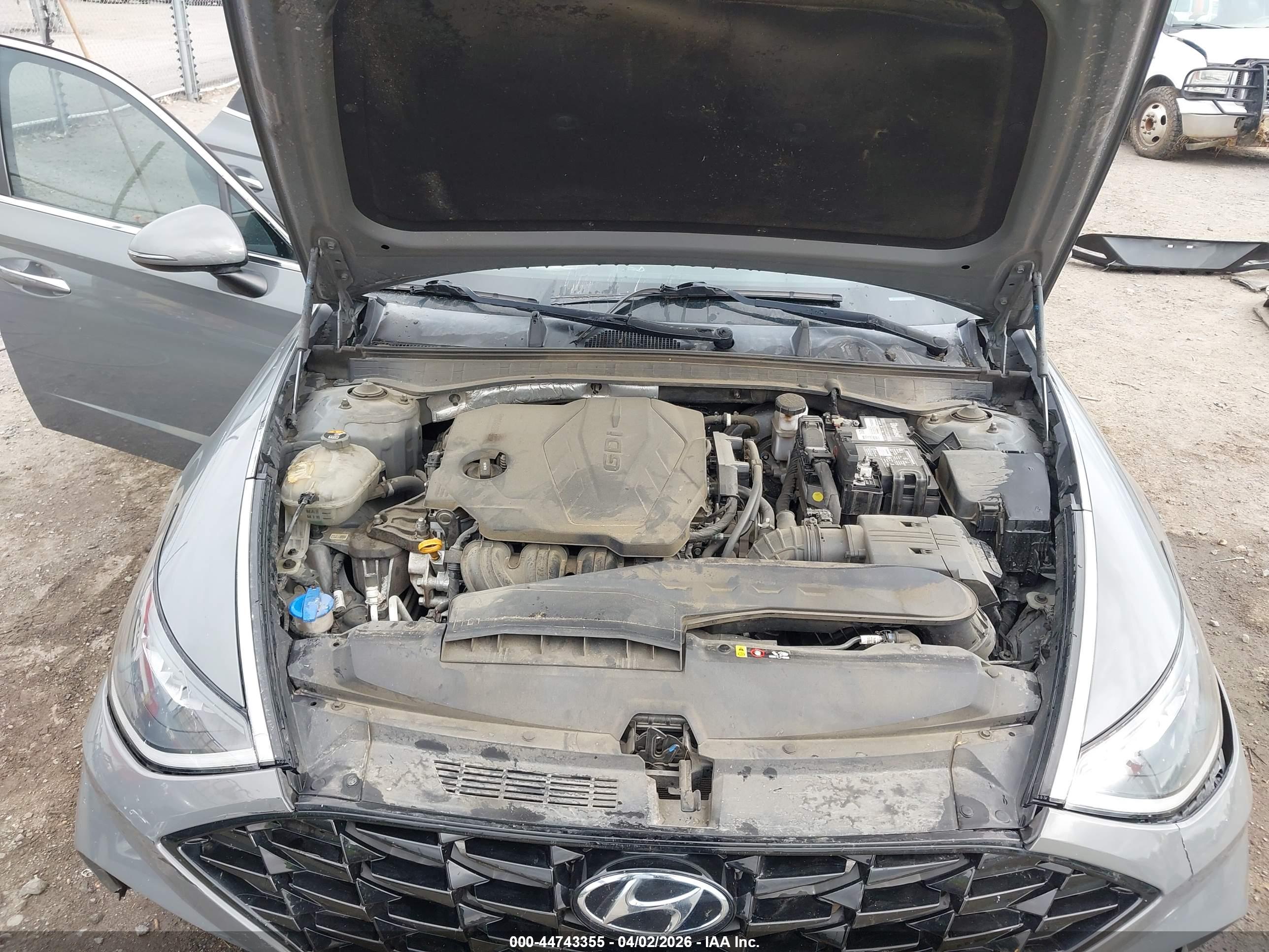 HYUNDAI SONATA image 10