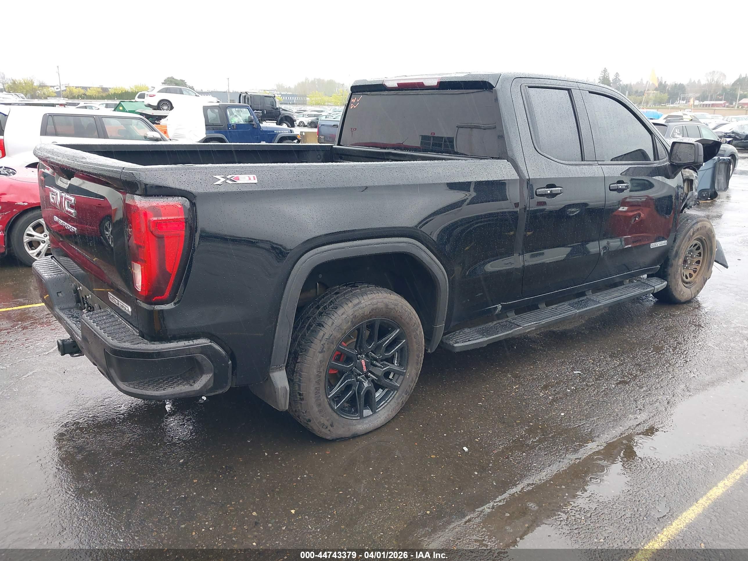 GMC SIERRA image 4
