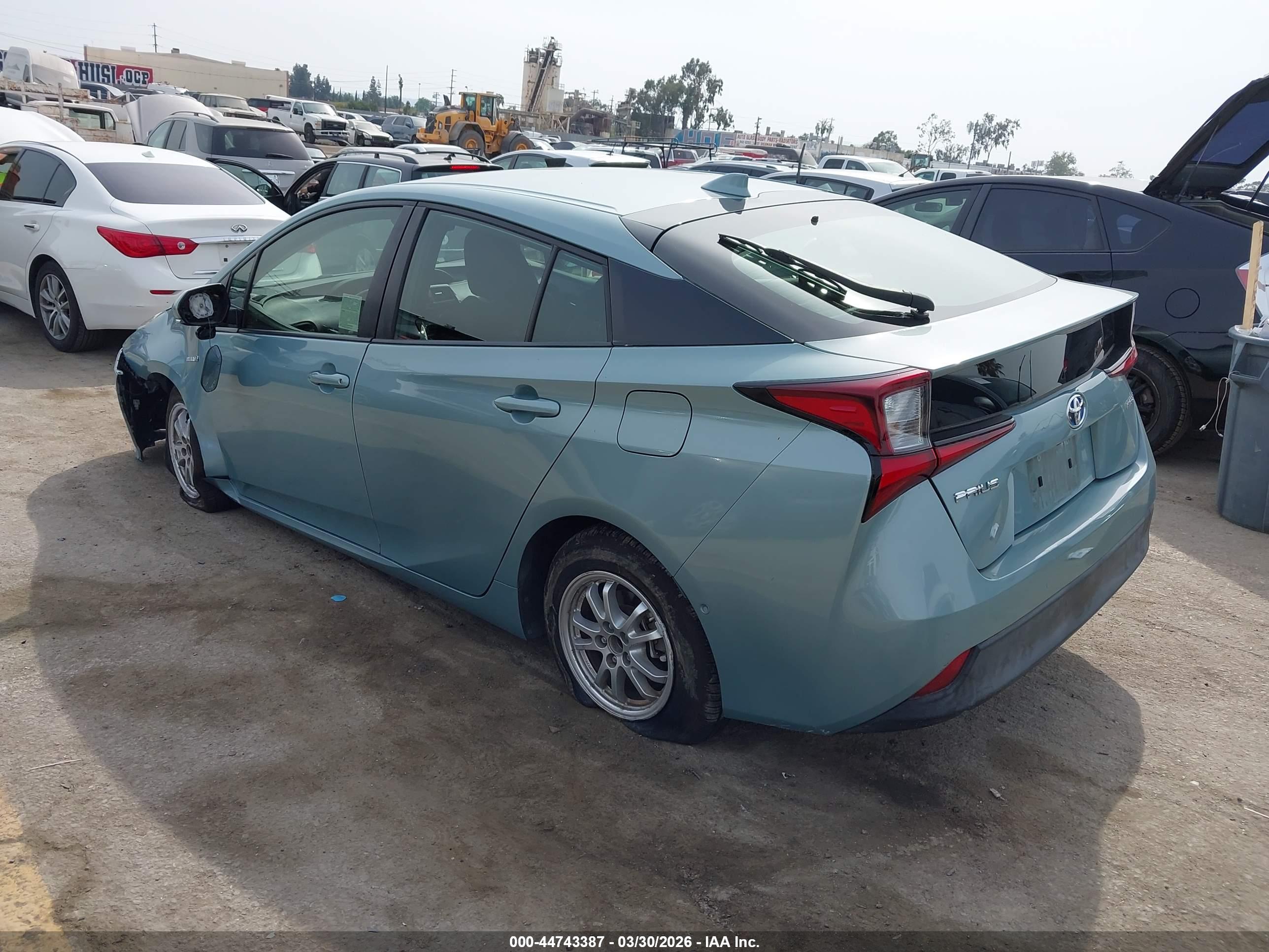 TOYOTA PRIUS image 3