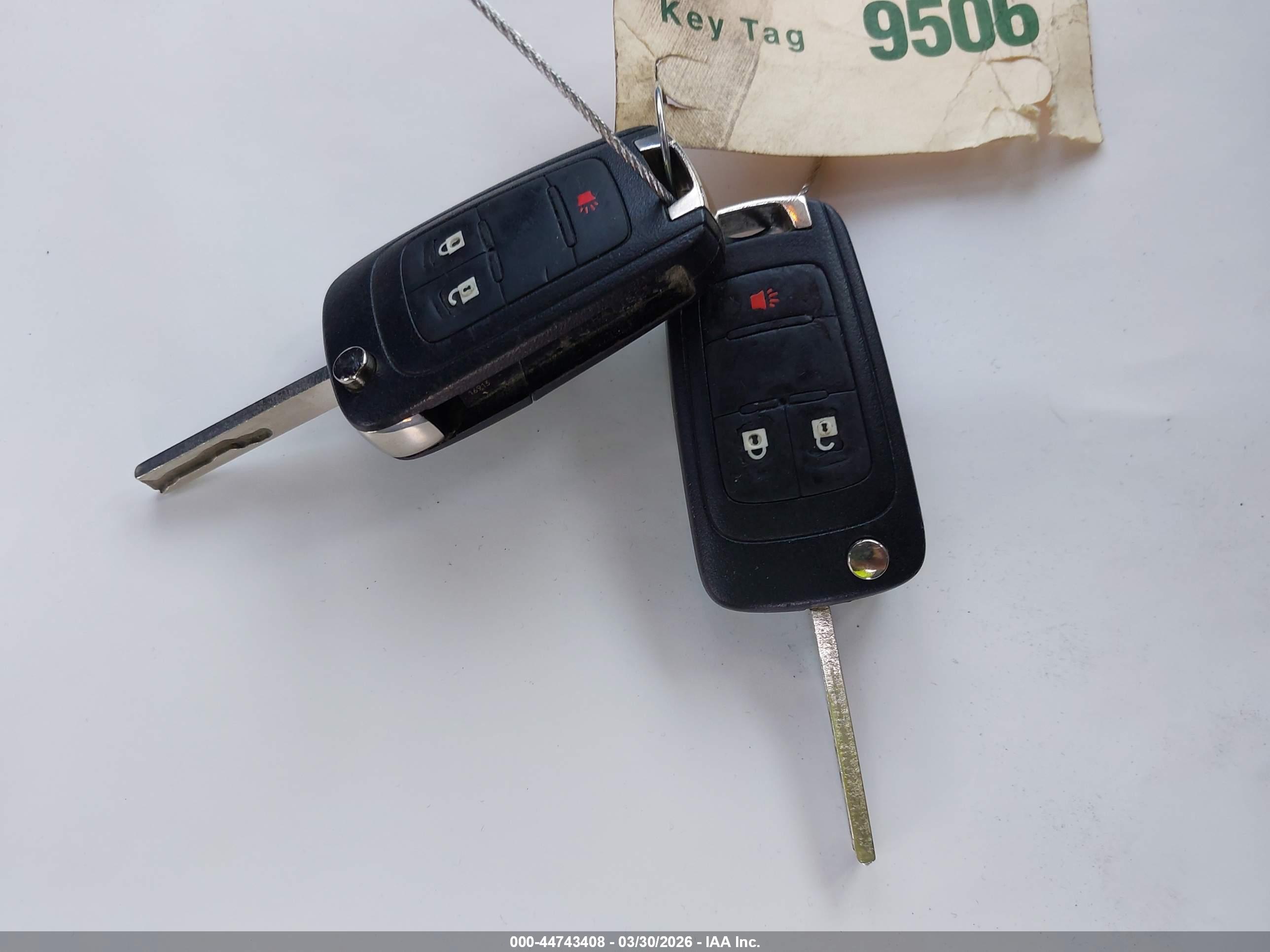 CHEVROLET EQUINOX image 11