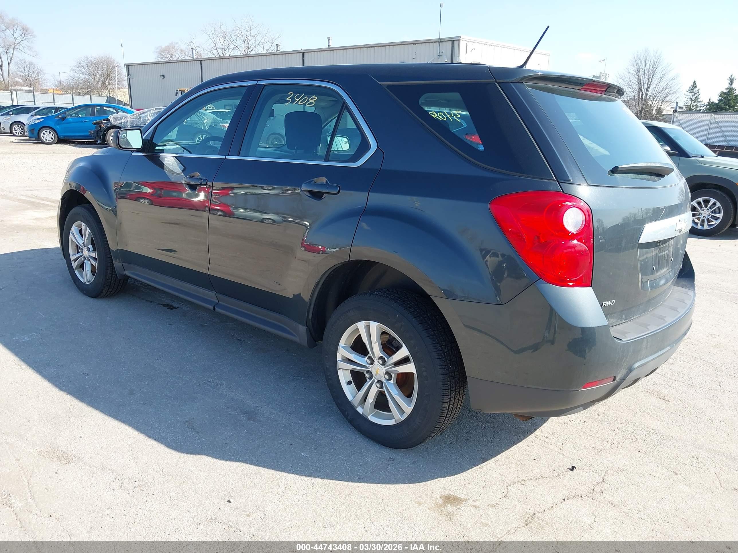 CHEVROLET EQUINOX image 3