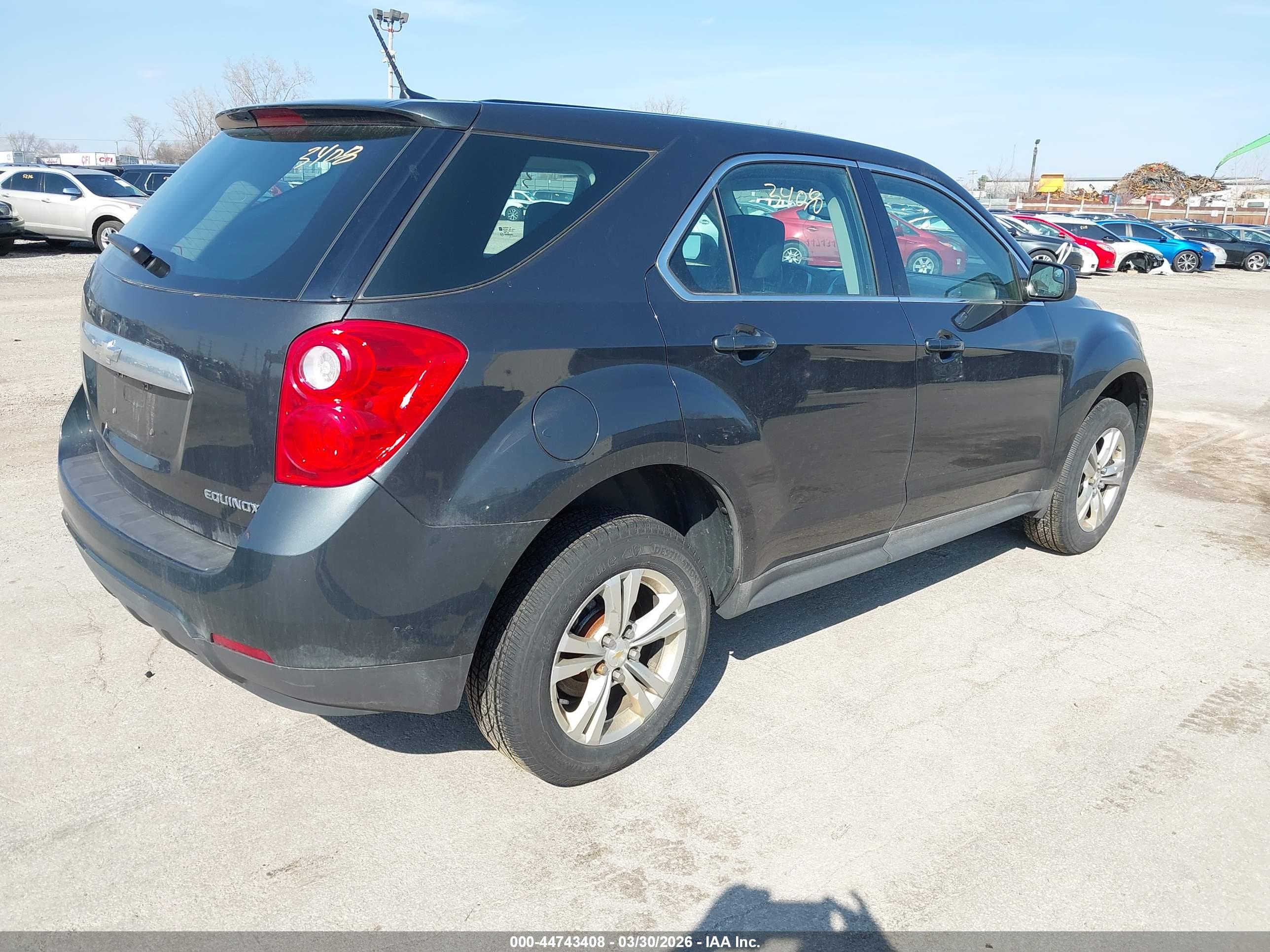 CHEVROLET EQUINOX image 4