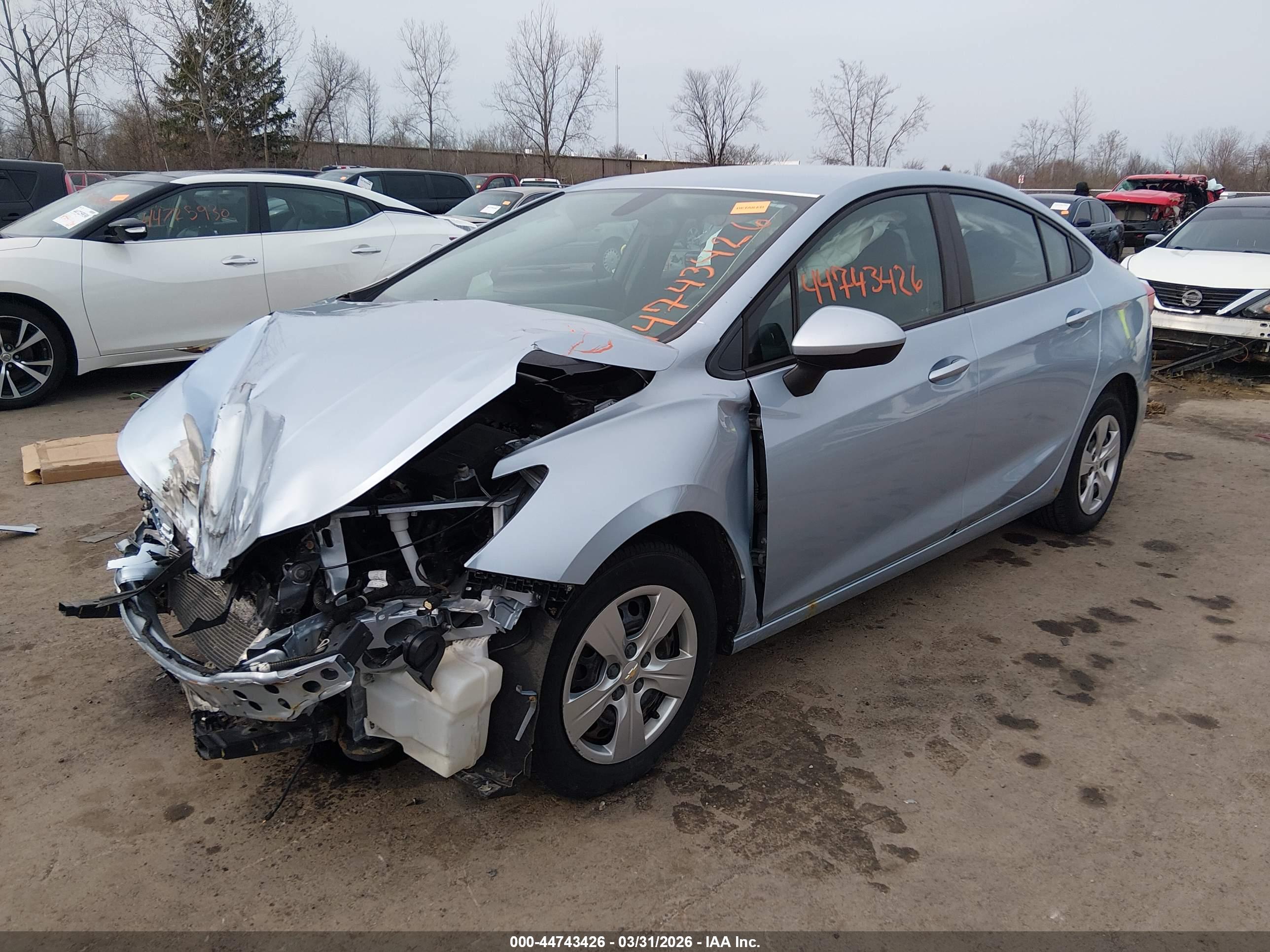 CHEVROLET CRUZE image 2