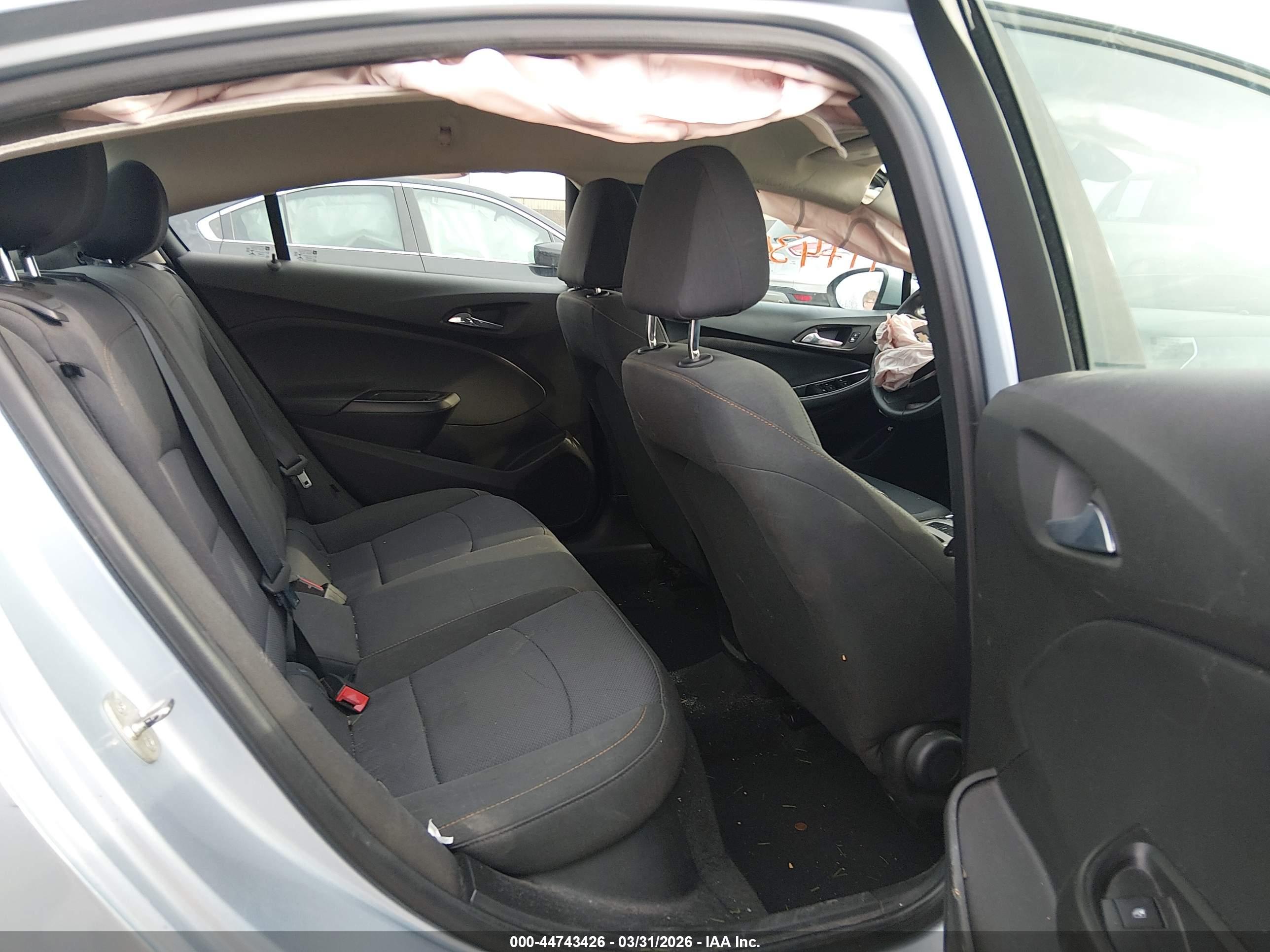 CHEVROLET CRUZE image 8