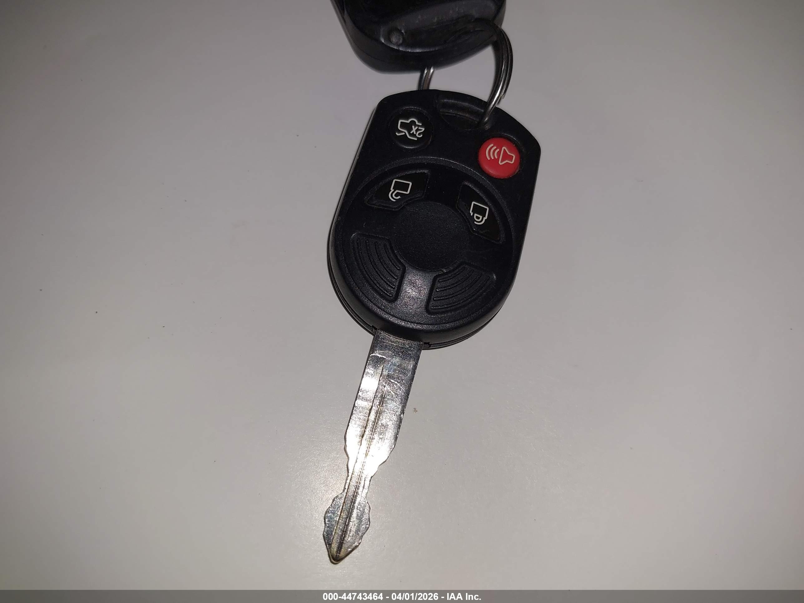 FORD ESCAPE image 11