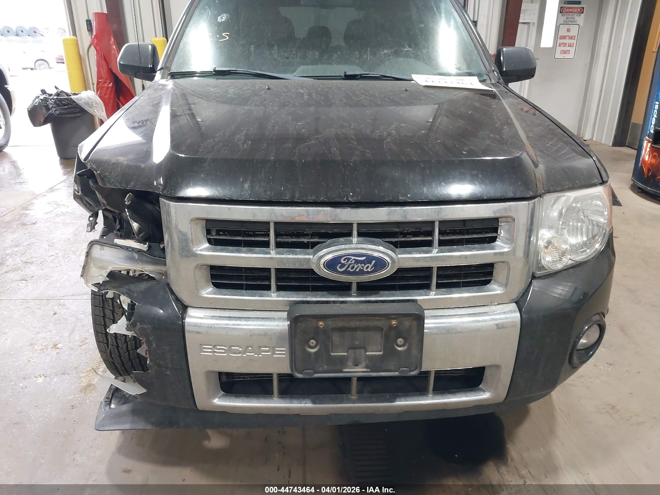 FORD ESCAPE image 6