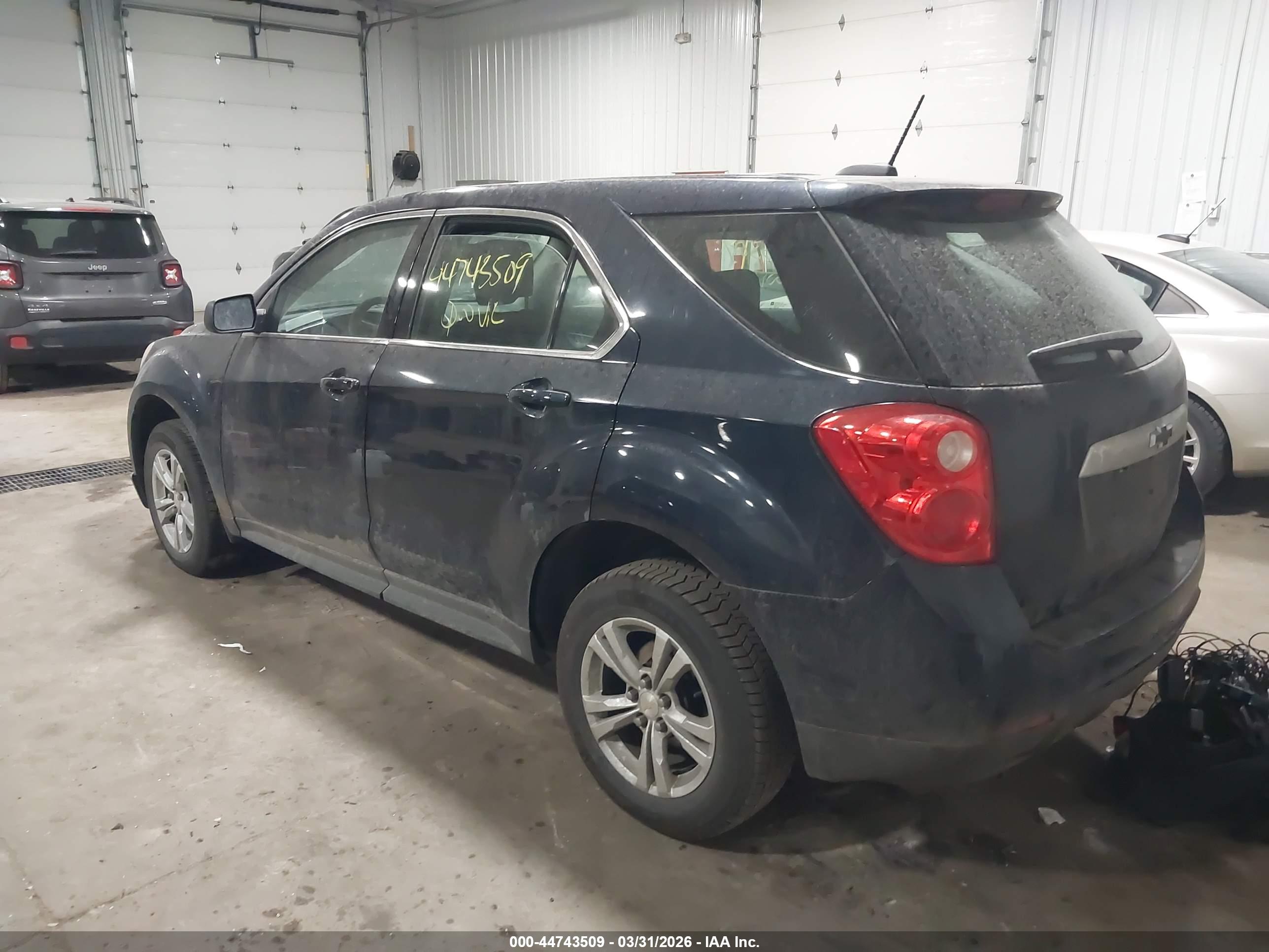 CHEVROLET EQUINOX image 3