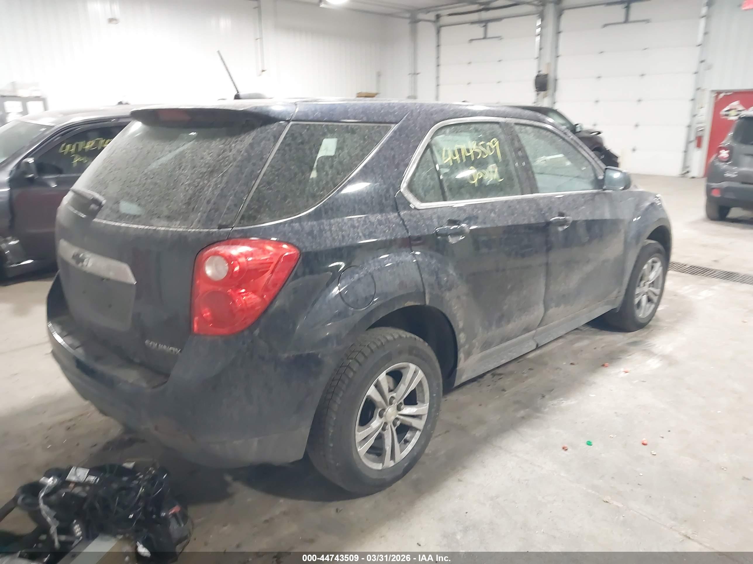 CHEVROLET EQUINOX image 4