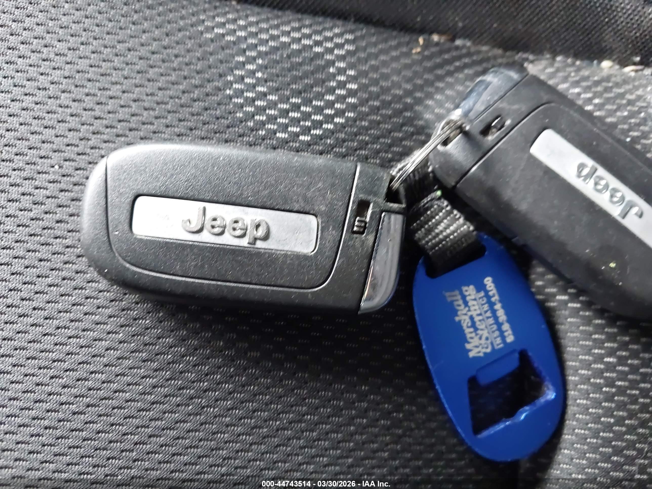 JEEP RENEGADE image 11