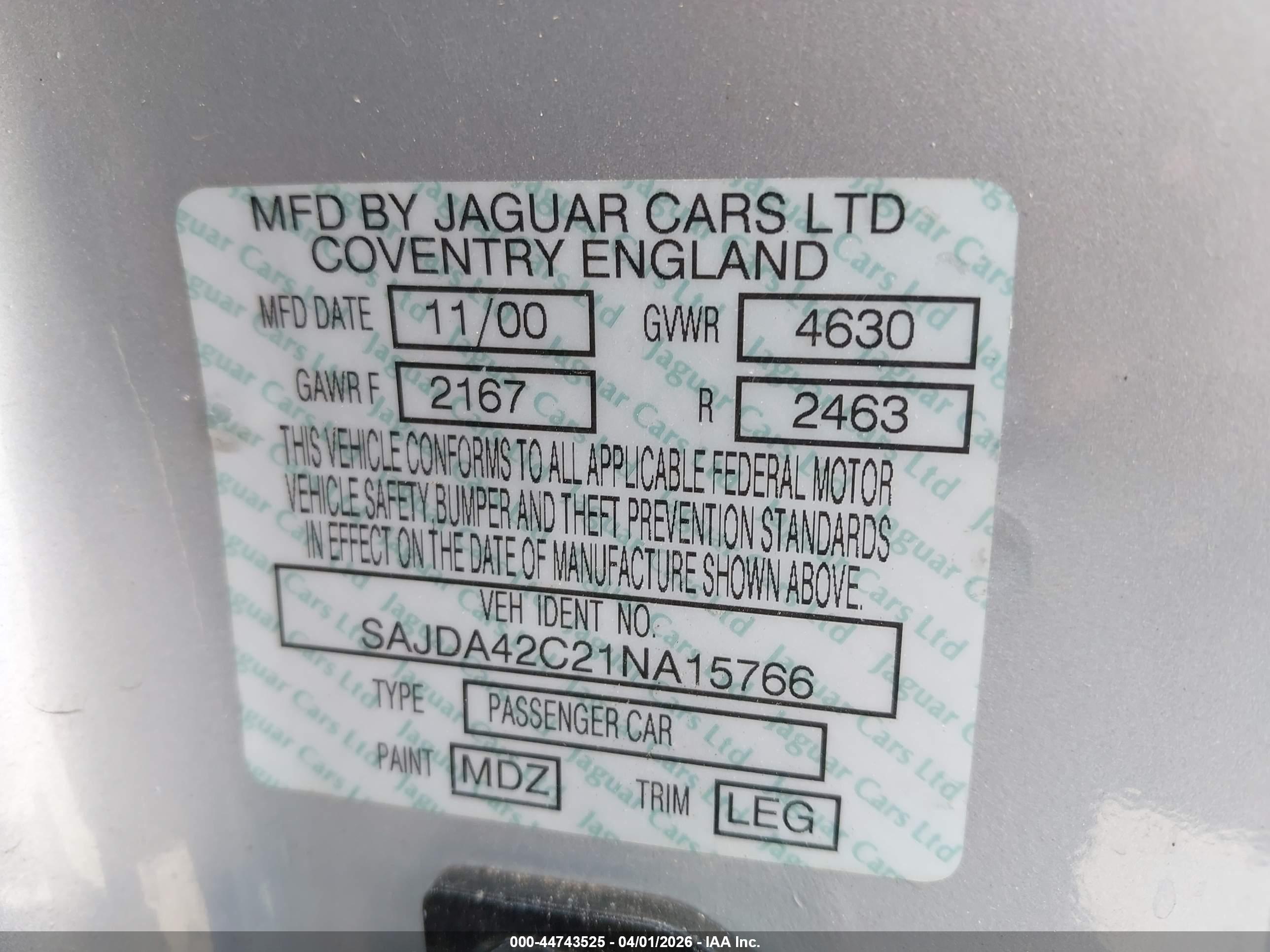 JAGUAR XK8 image 9