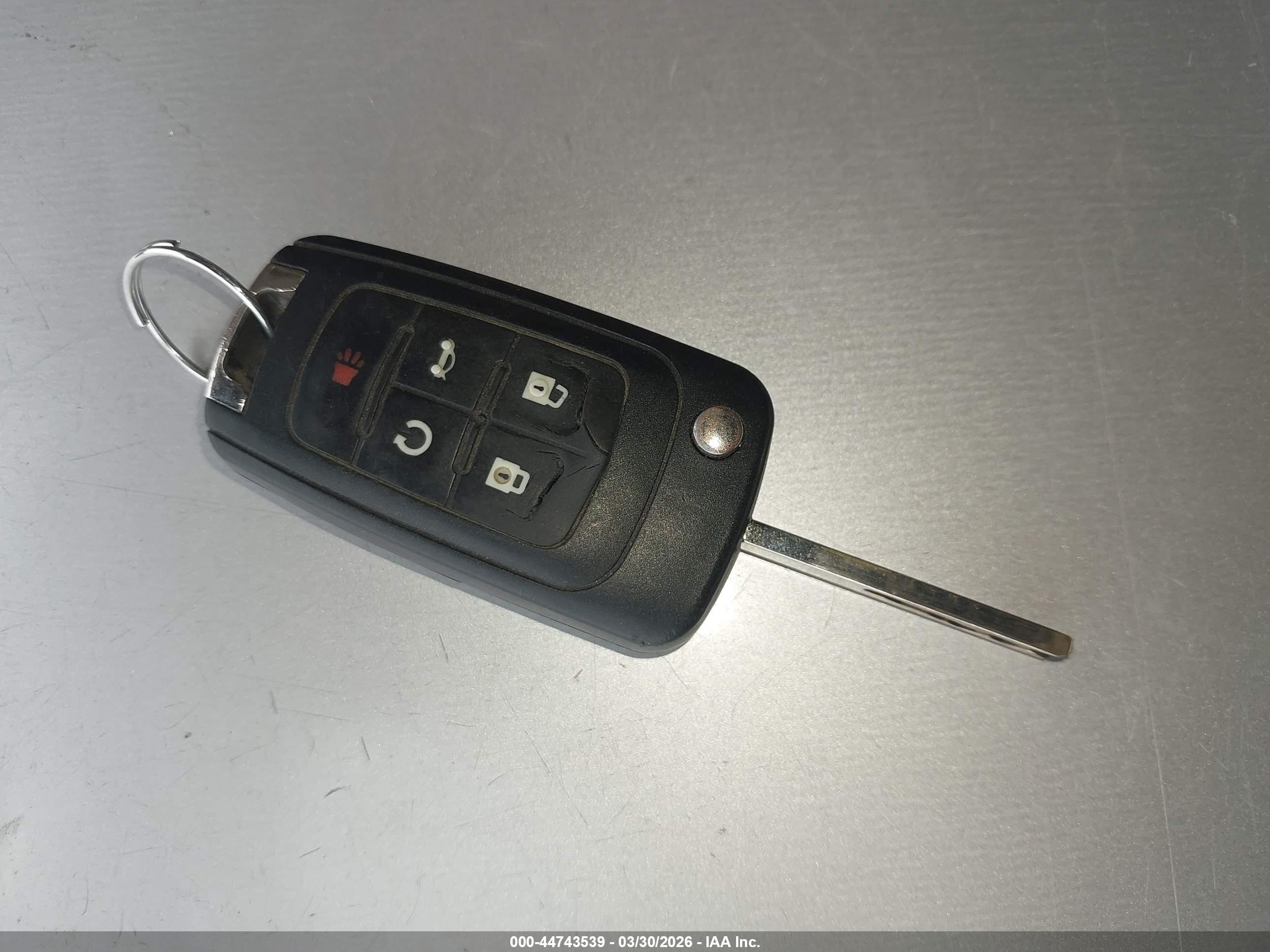 CHEVROLET EQUINOX image 11