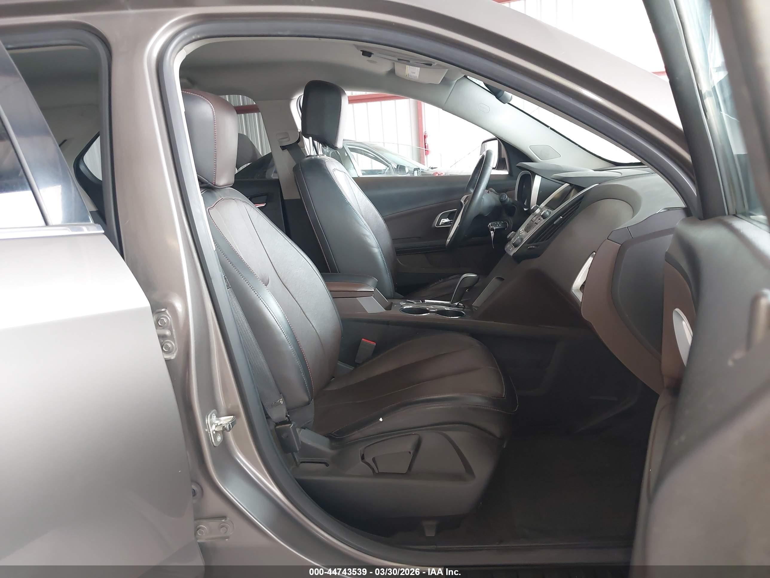 CHEVROLET EQUINOX image 5