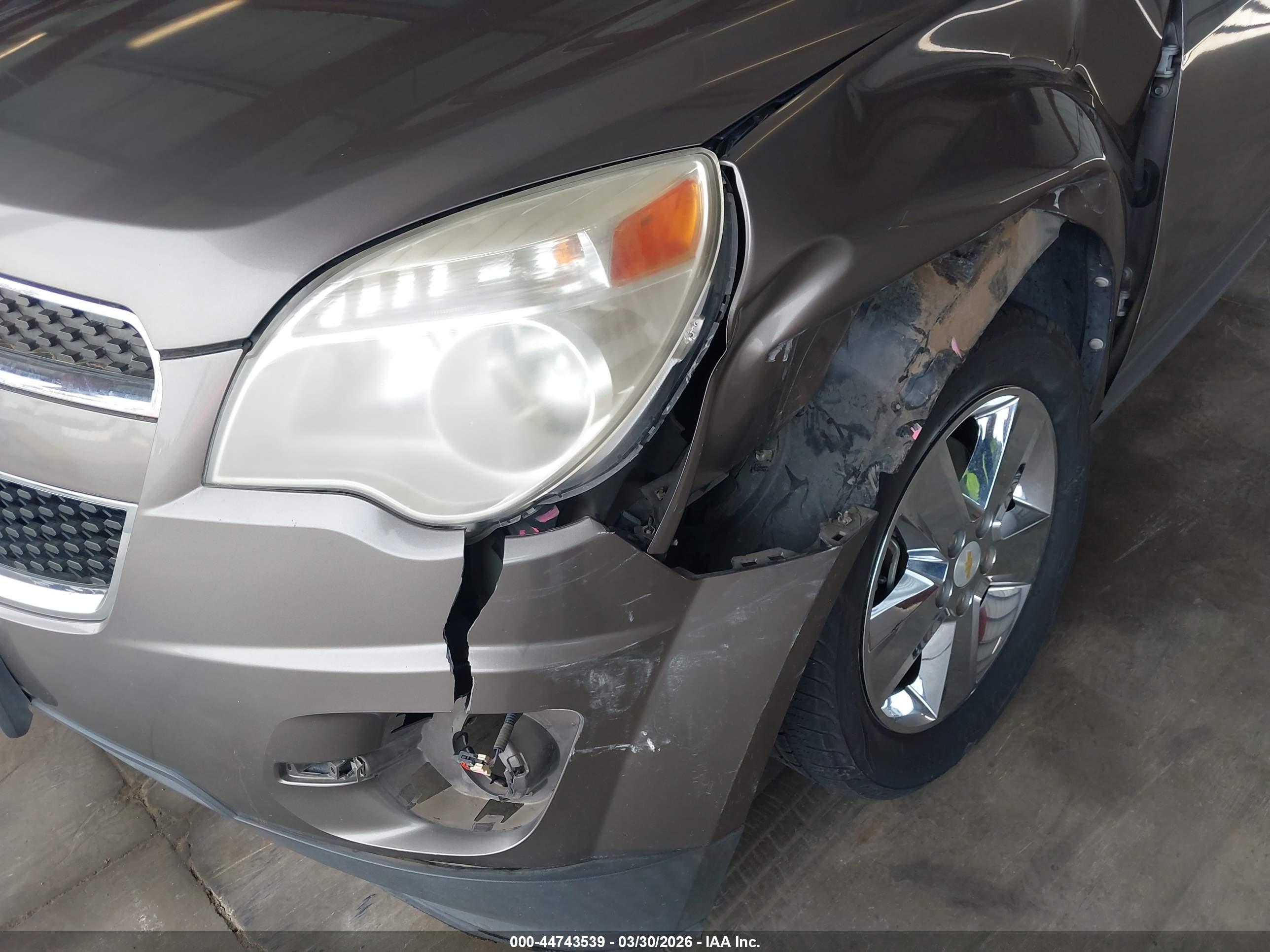 CHEVROLET EQUINOX image 6