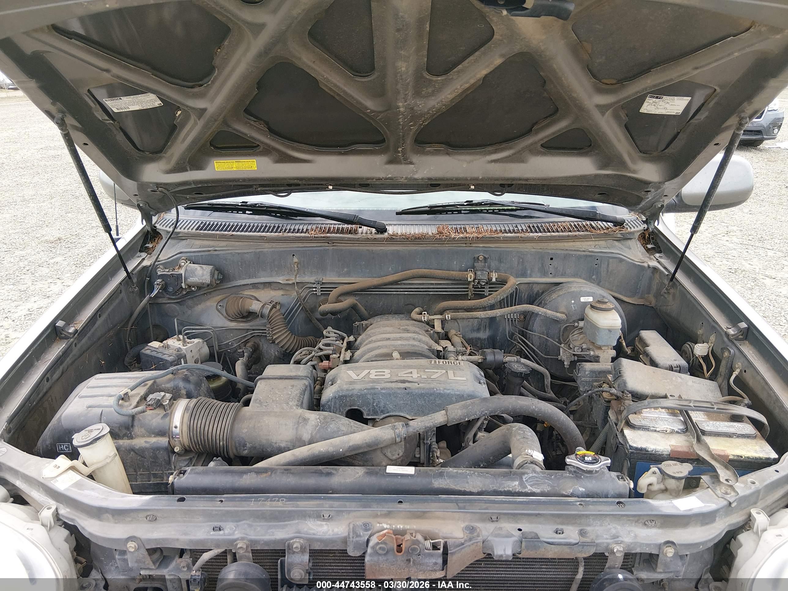 TOYOTA TUNDRA image 10