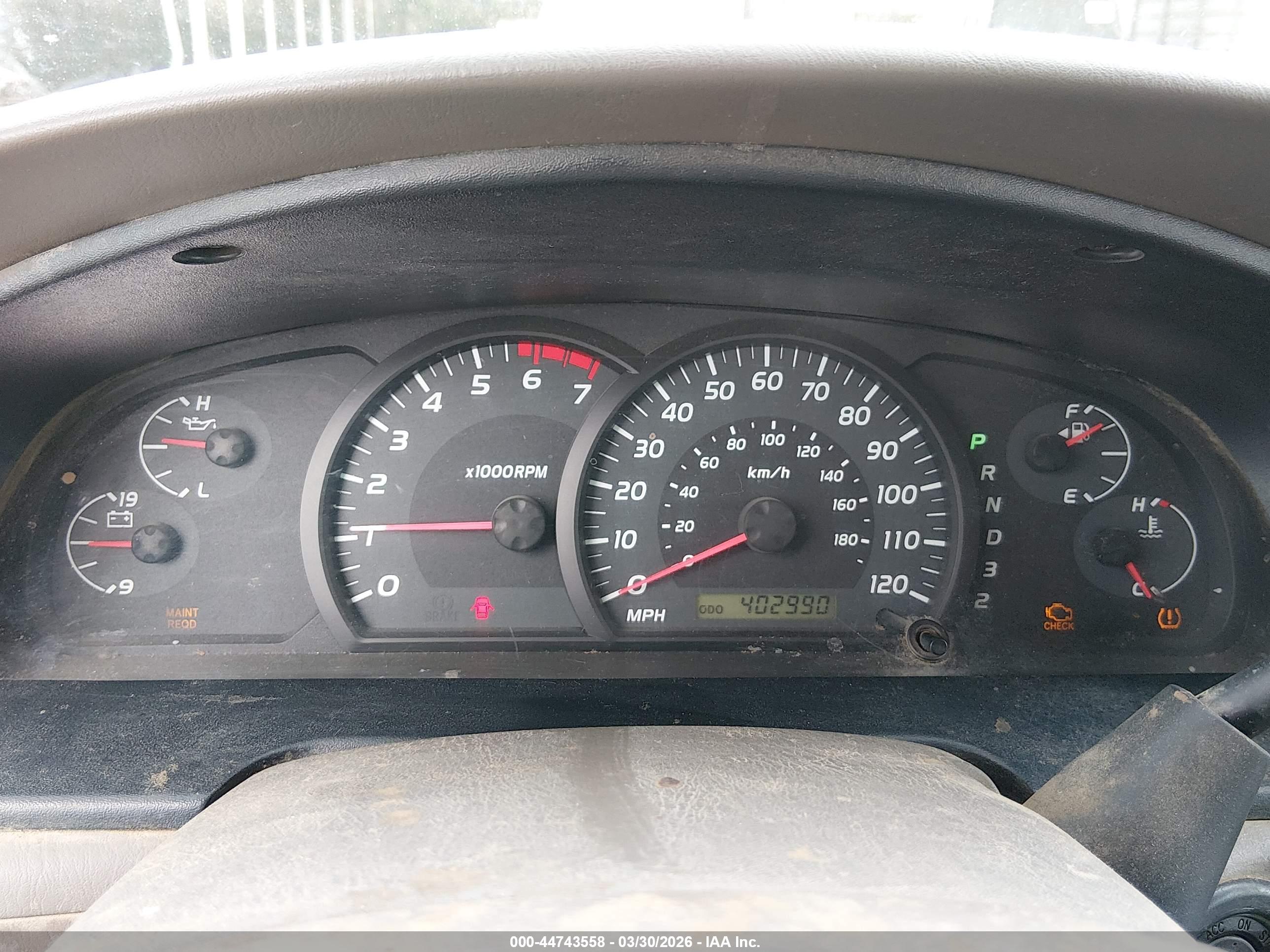 TOYOTA TUNDRA image 7