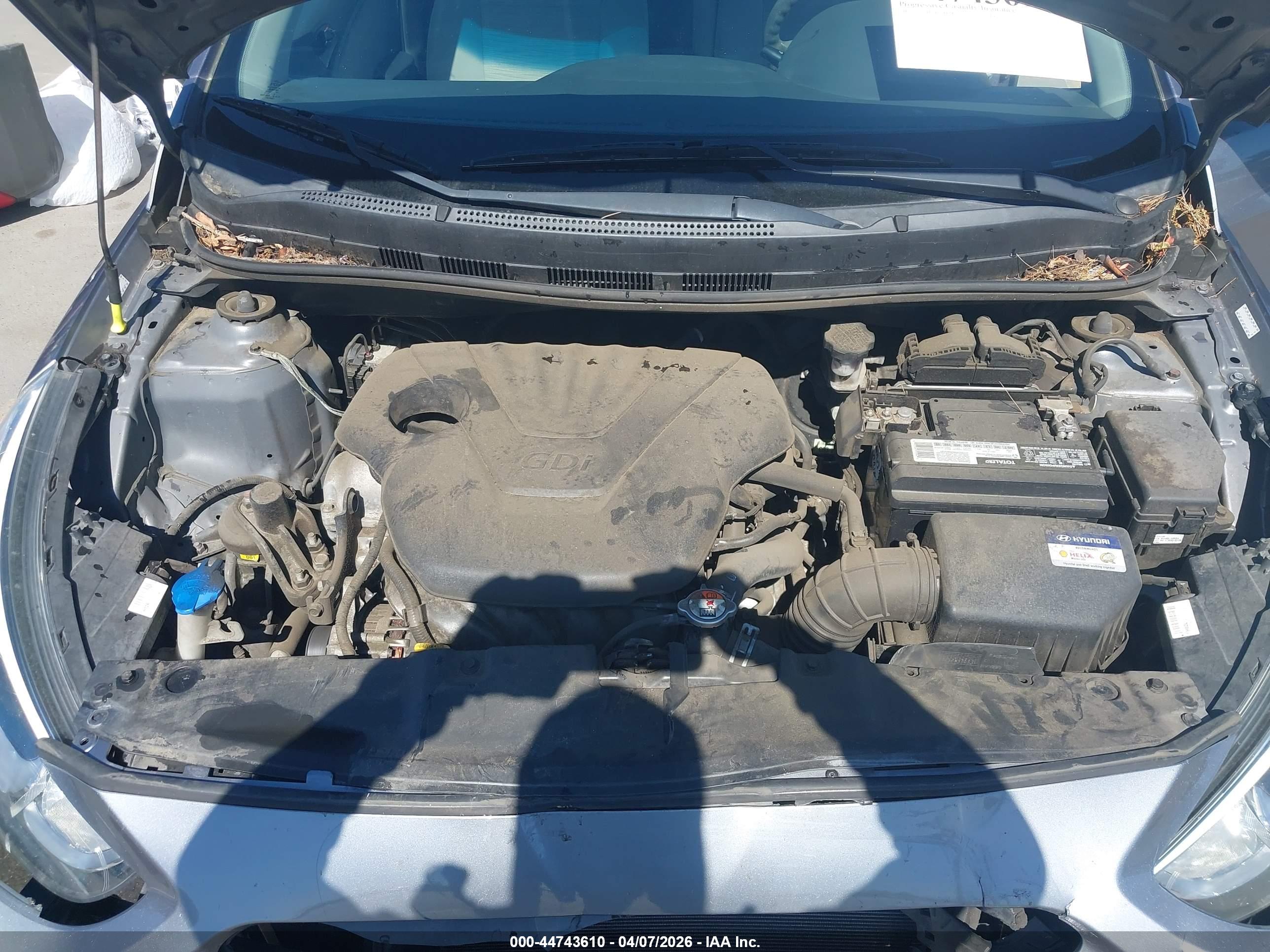 HYUNDAI ACCENT image 10