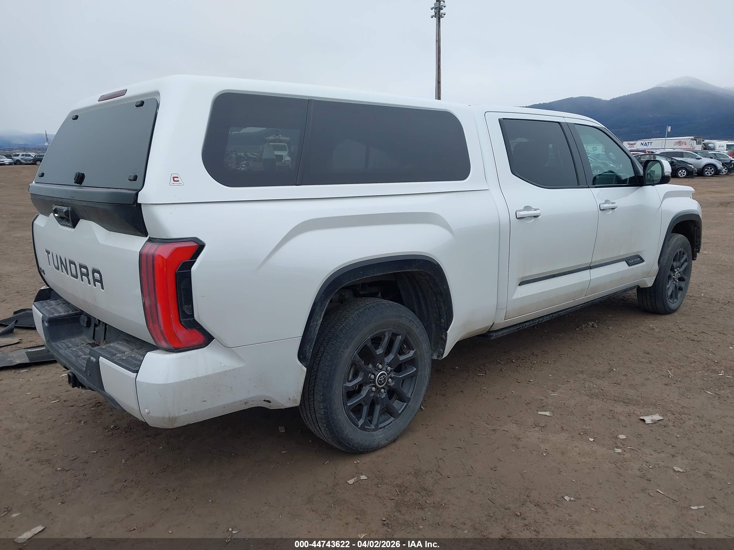 TOYOTA TUNDRA image 4
