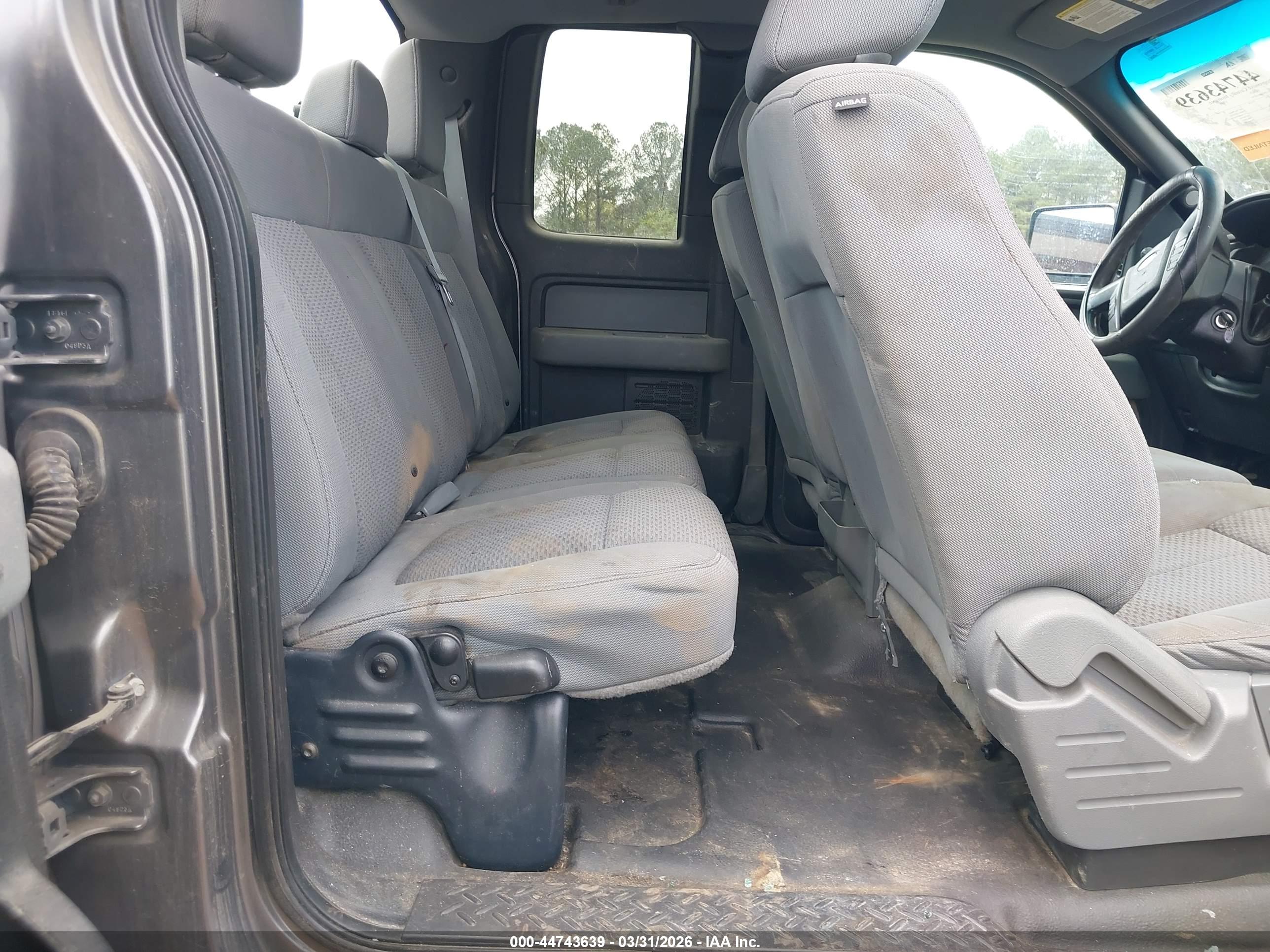 FORD F-150 image 8