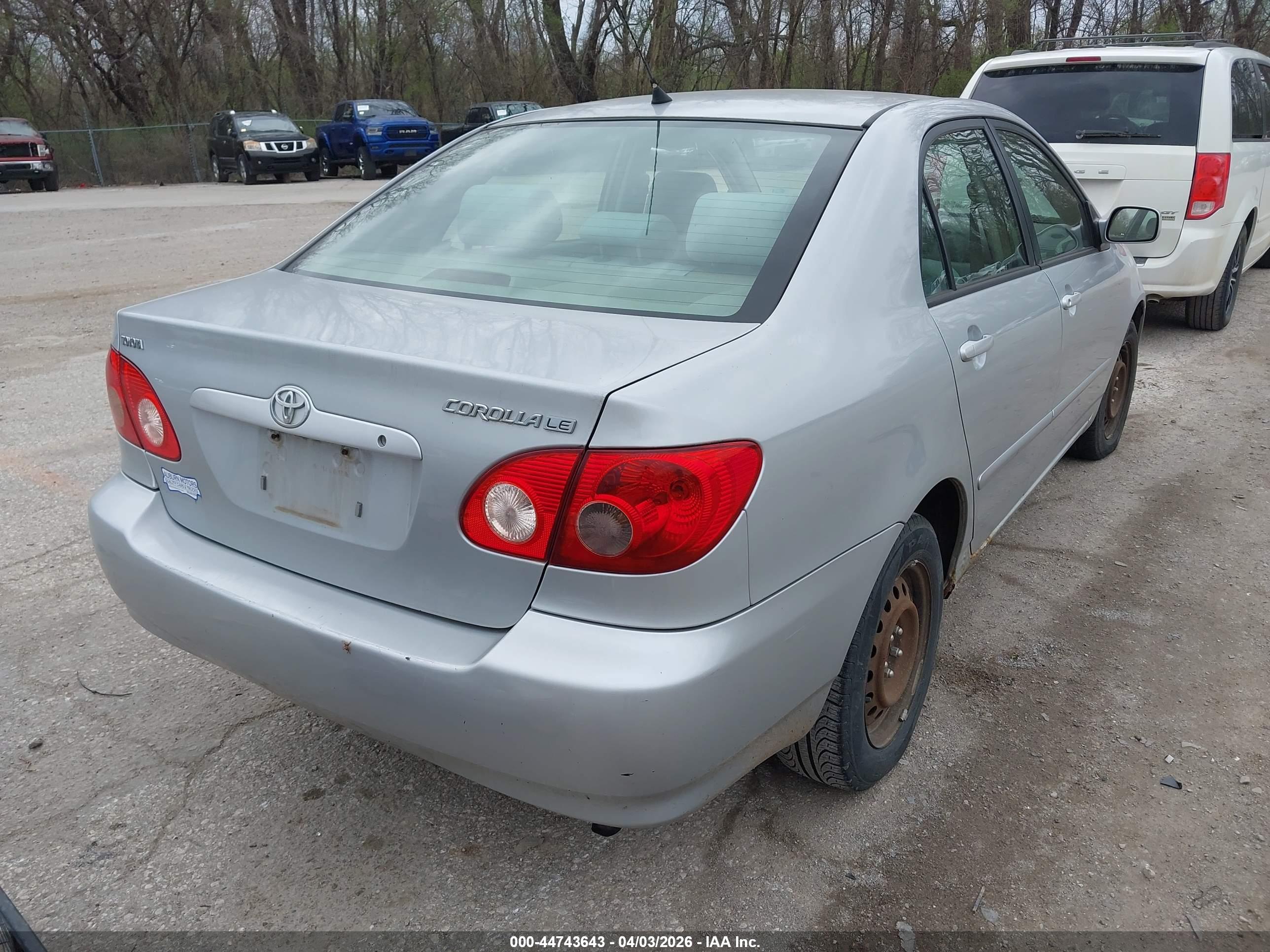 TOYOTA COROLLA image 4