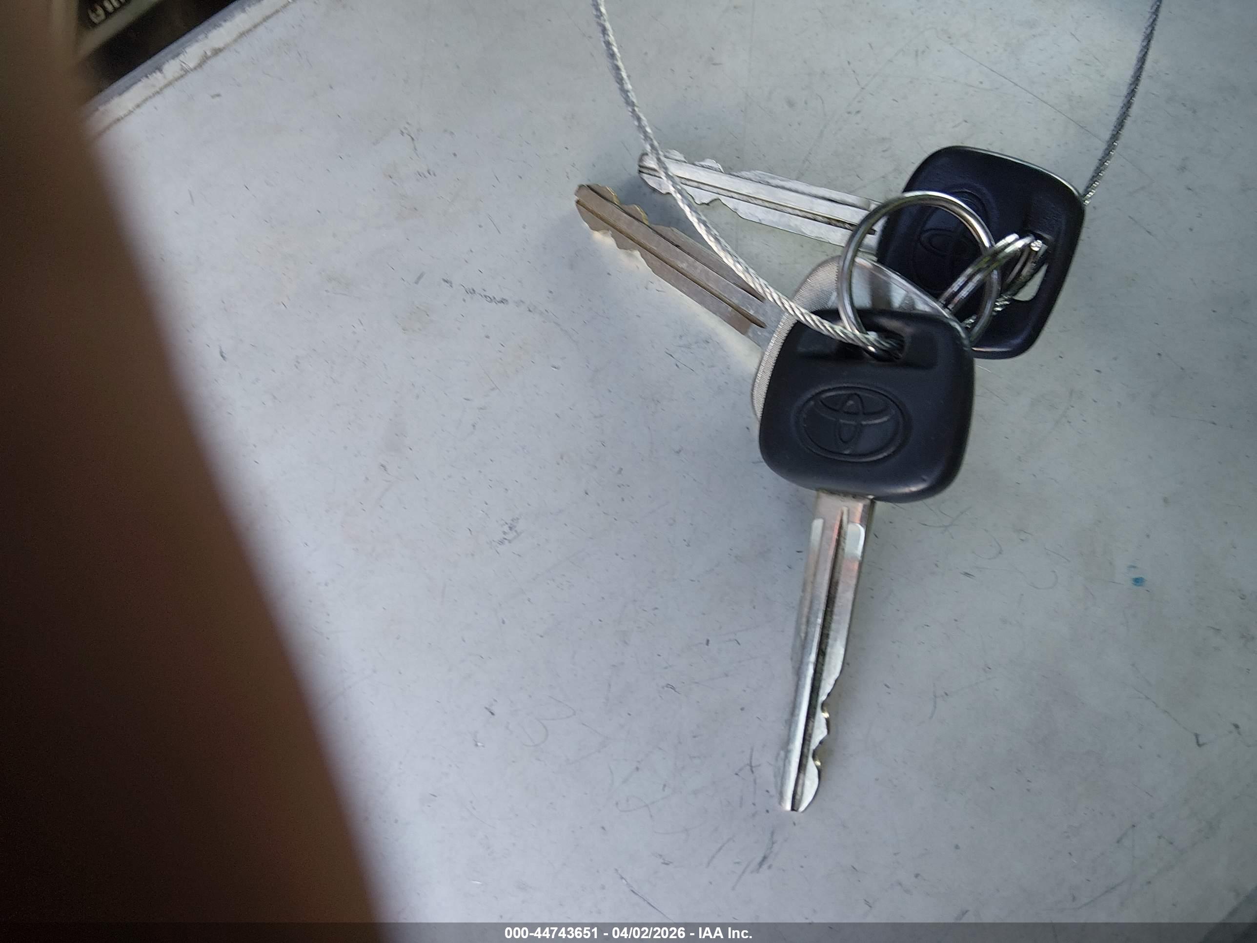 TOYOTA TACOMA image 11