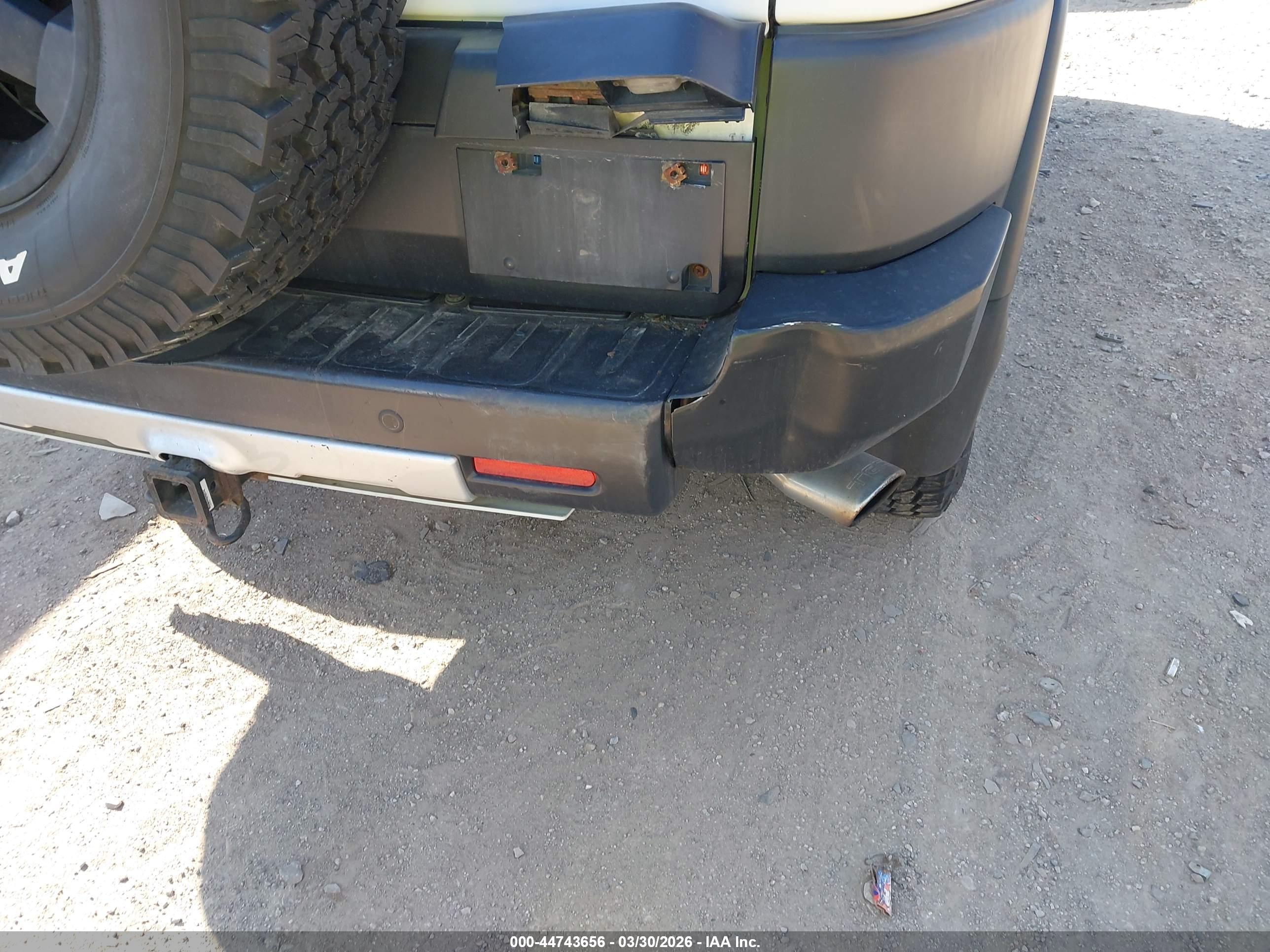 TOYOTA FJ image 6