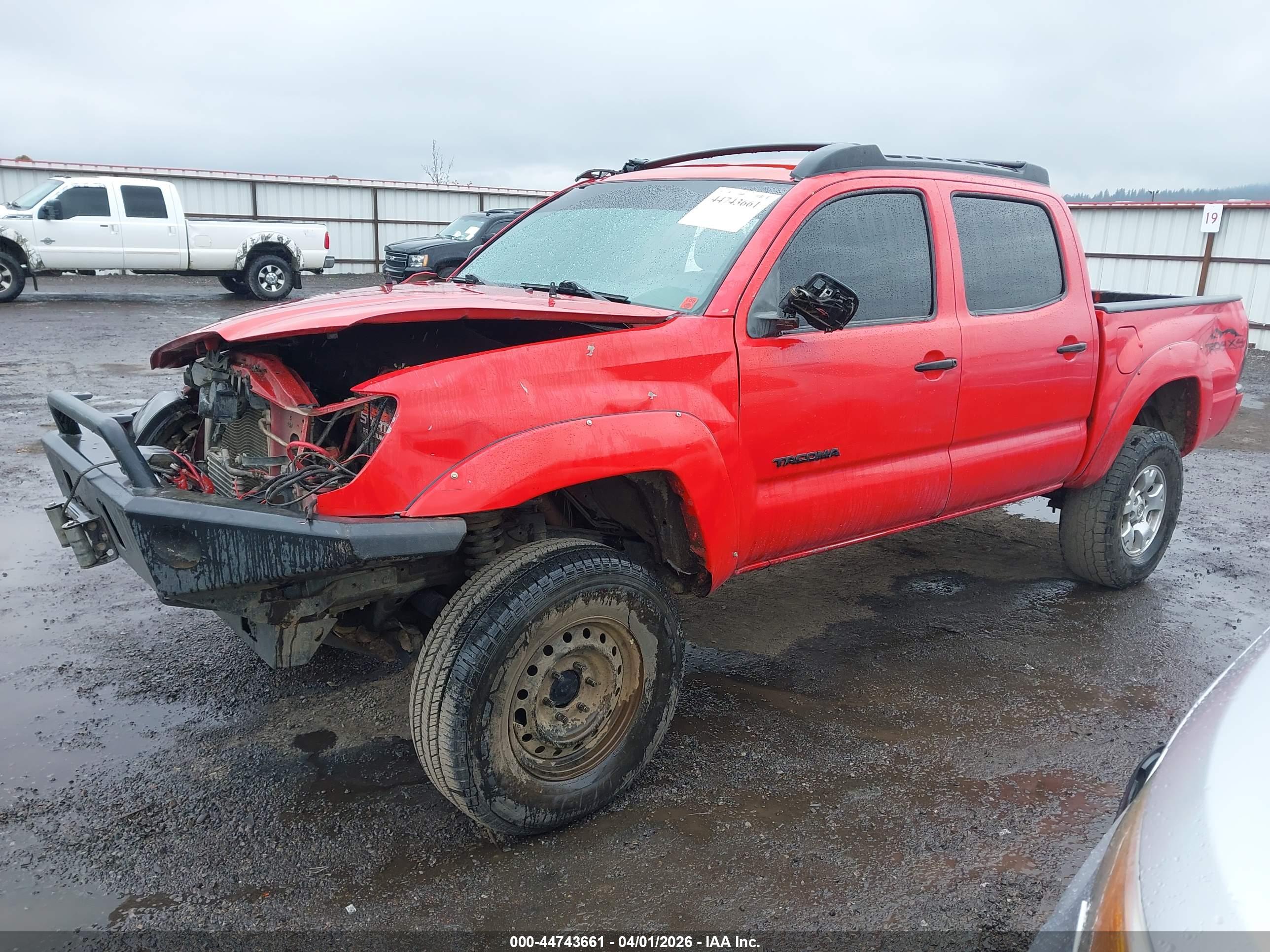 TOYOTA TACOMA image 2