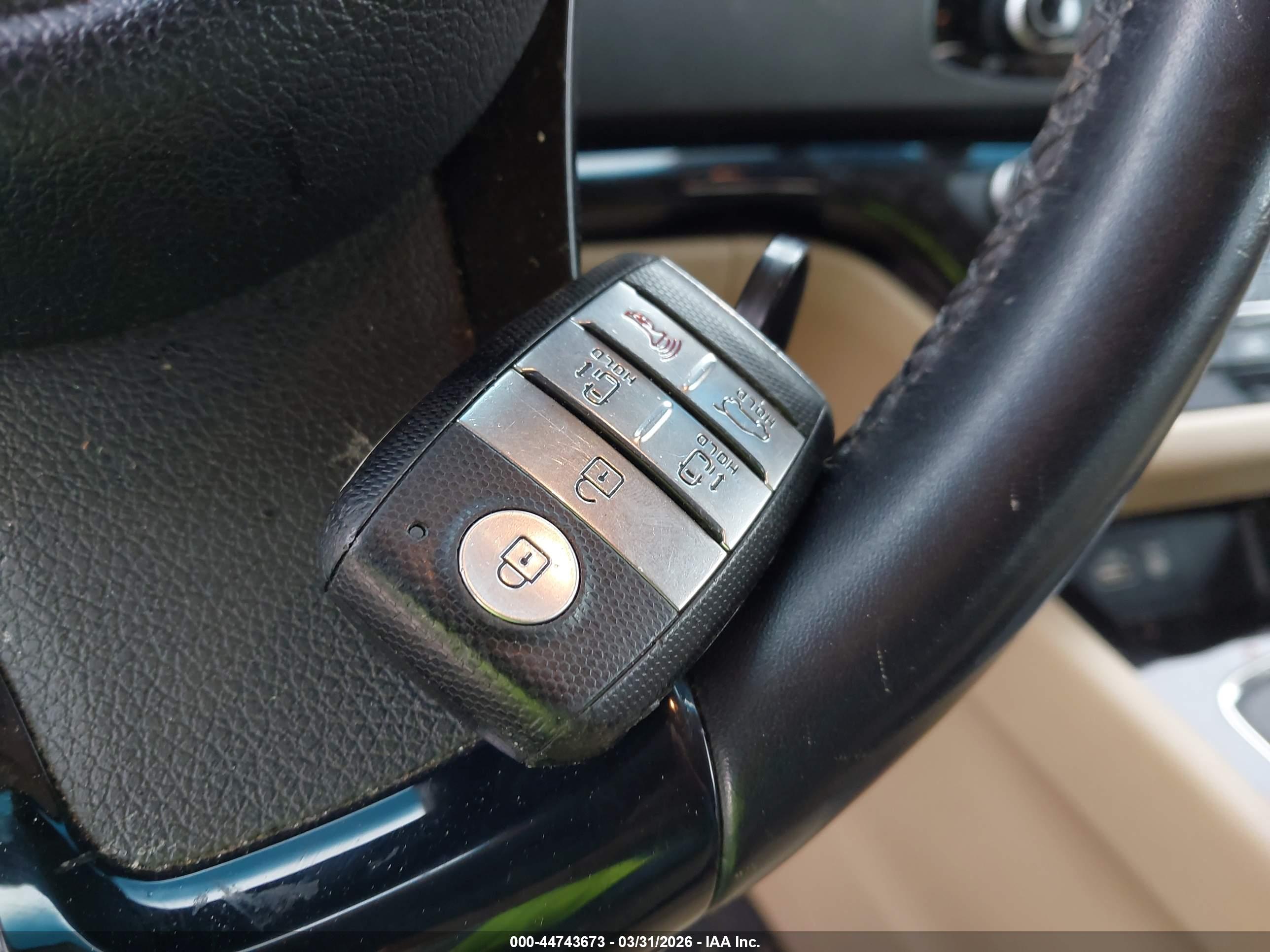KIA SEDONA image 11