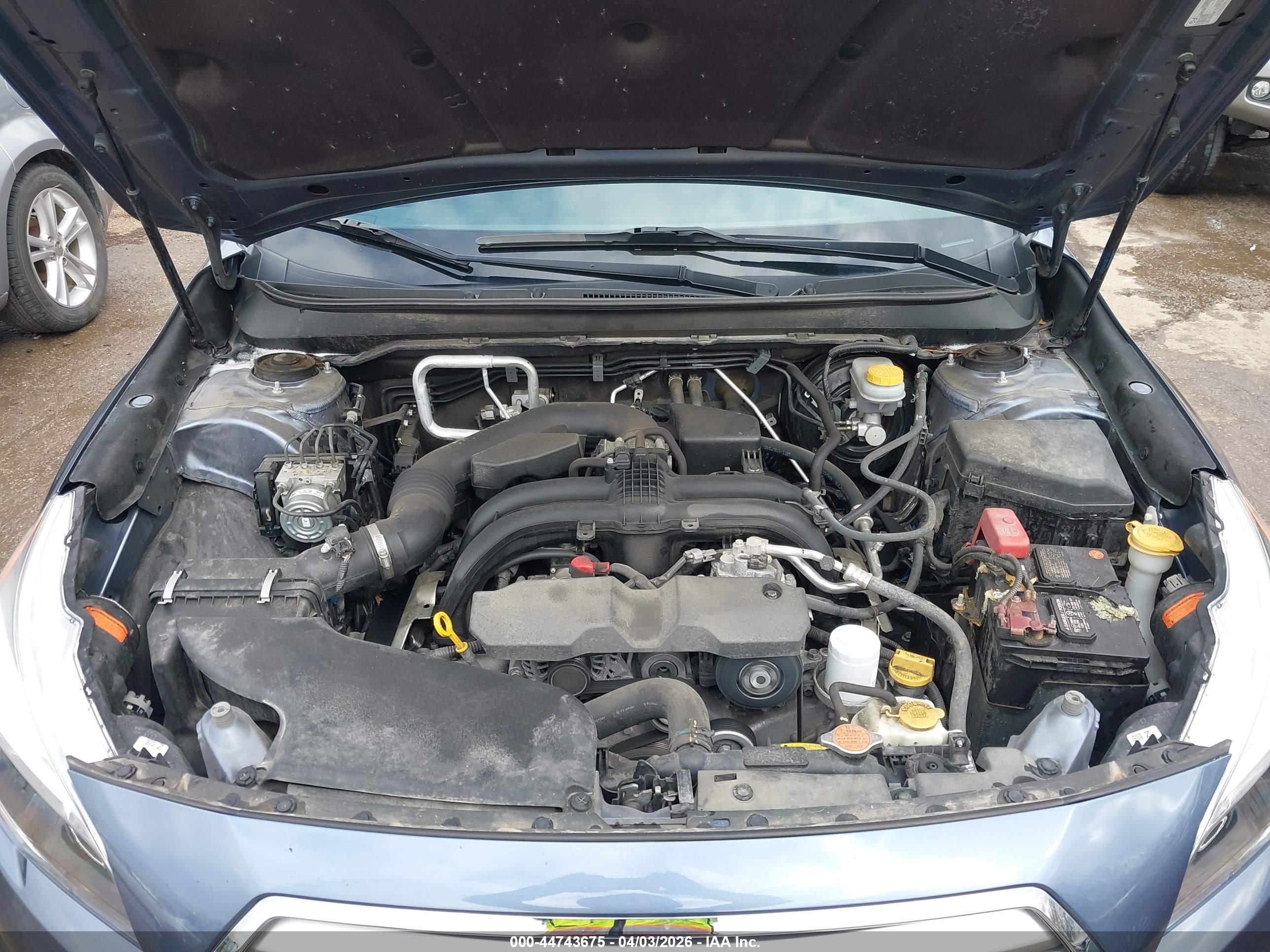 SUBARU OUTBACK image 10