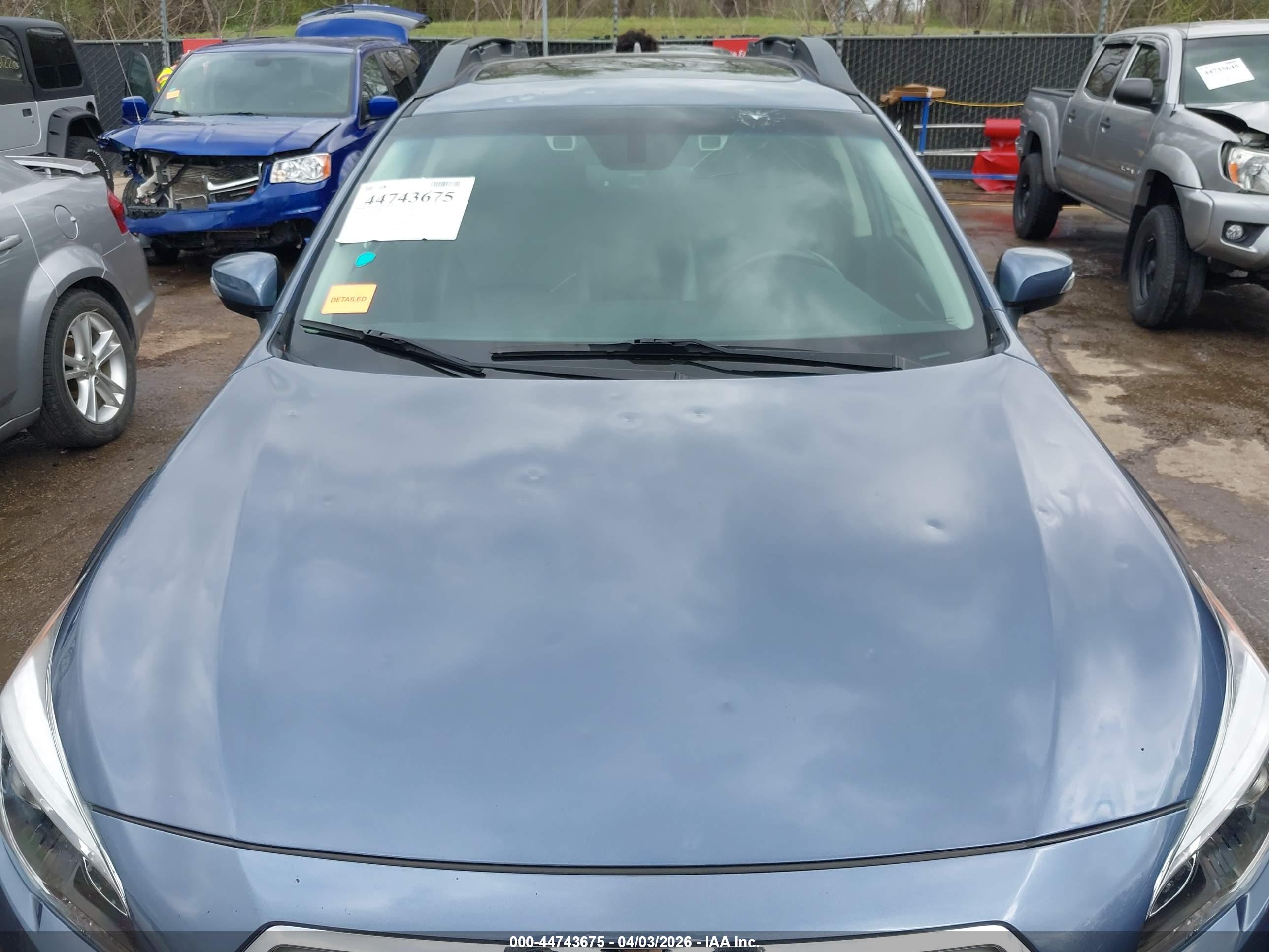 SUBARU OUTBACK image 6