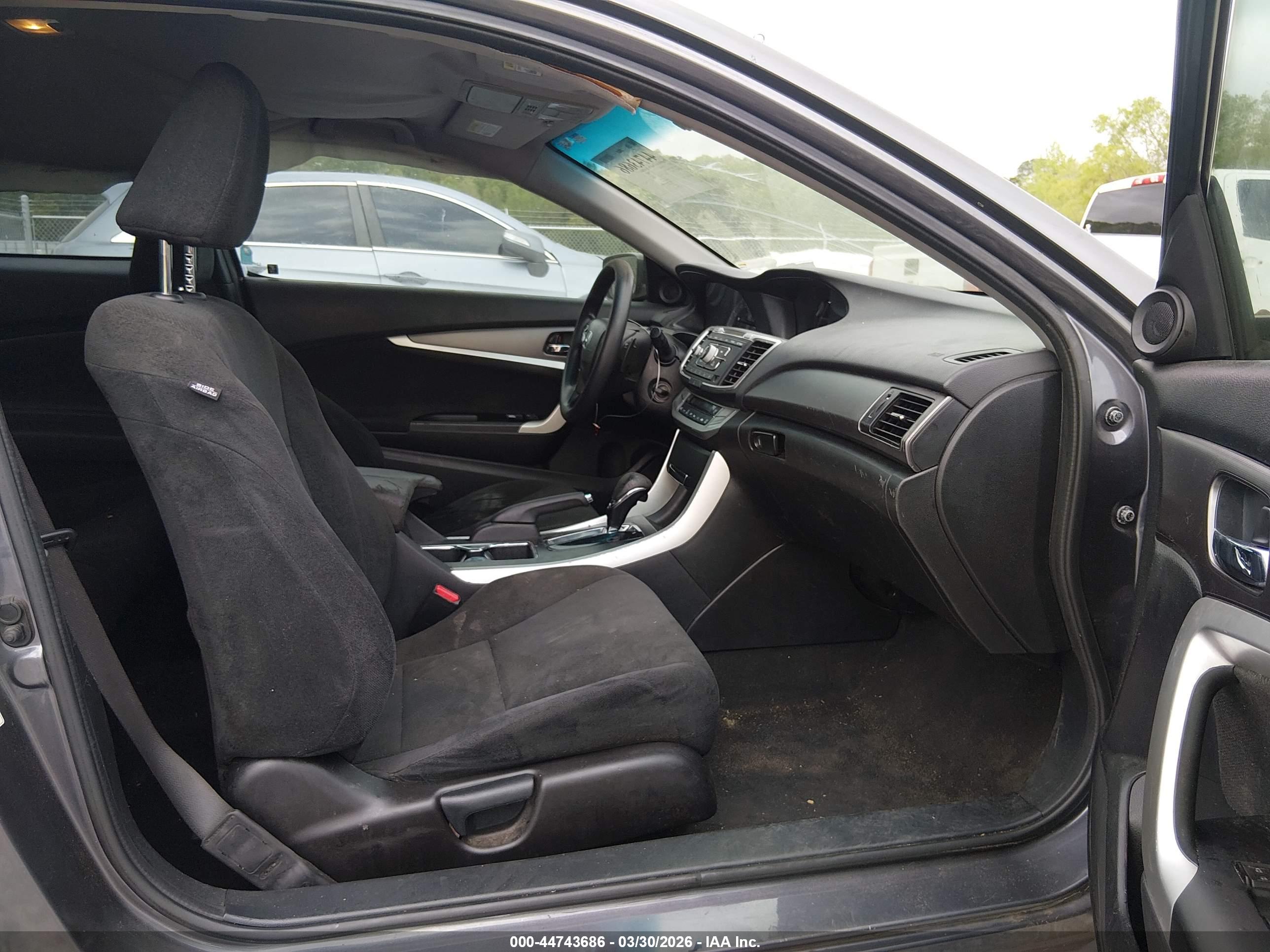 HONDA ACCORD image 5